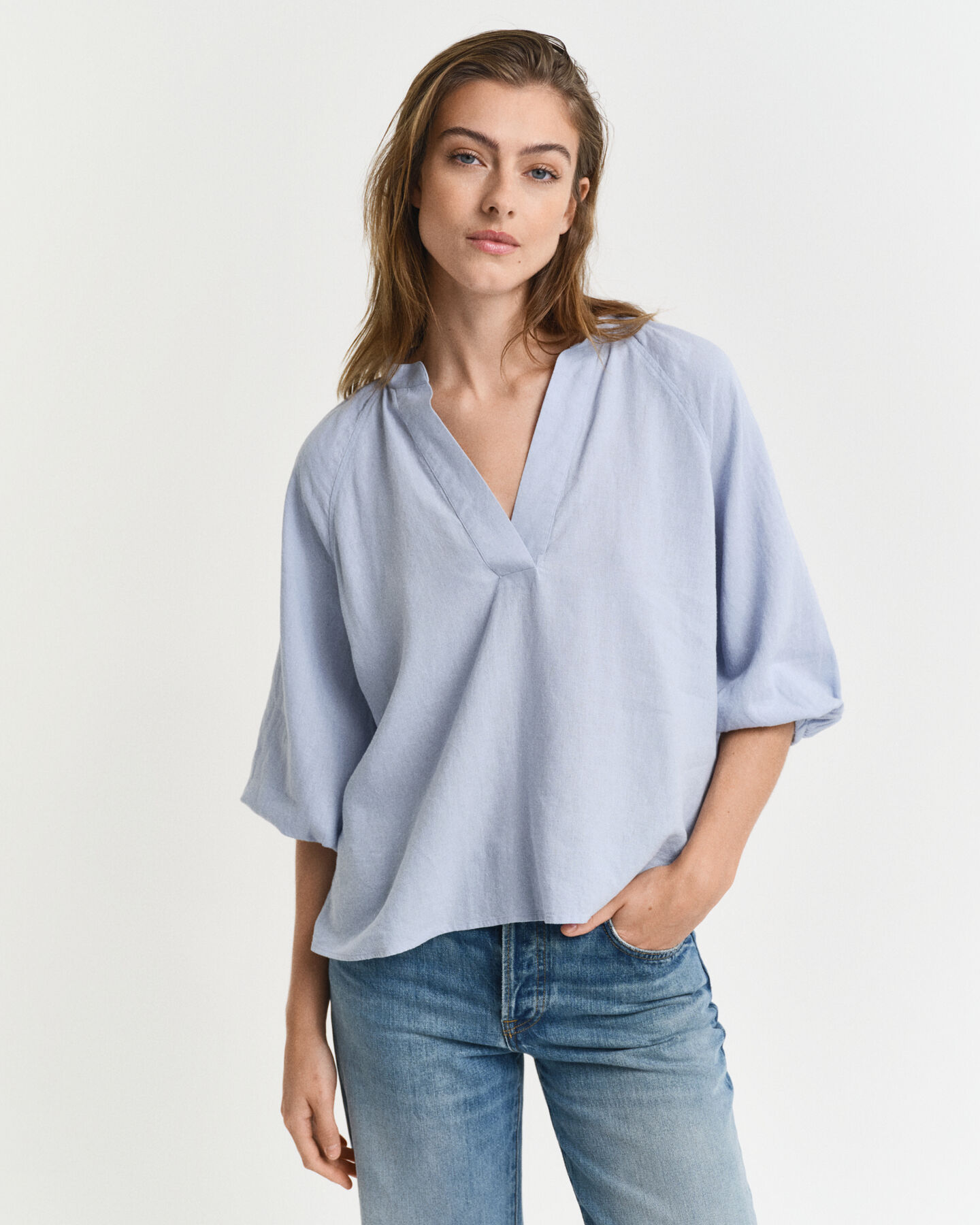 H&oslash;rbluse med korte &aelig;rmer