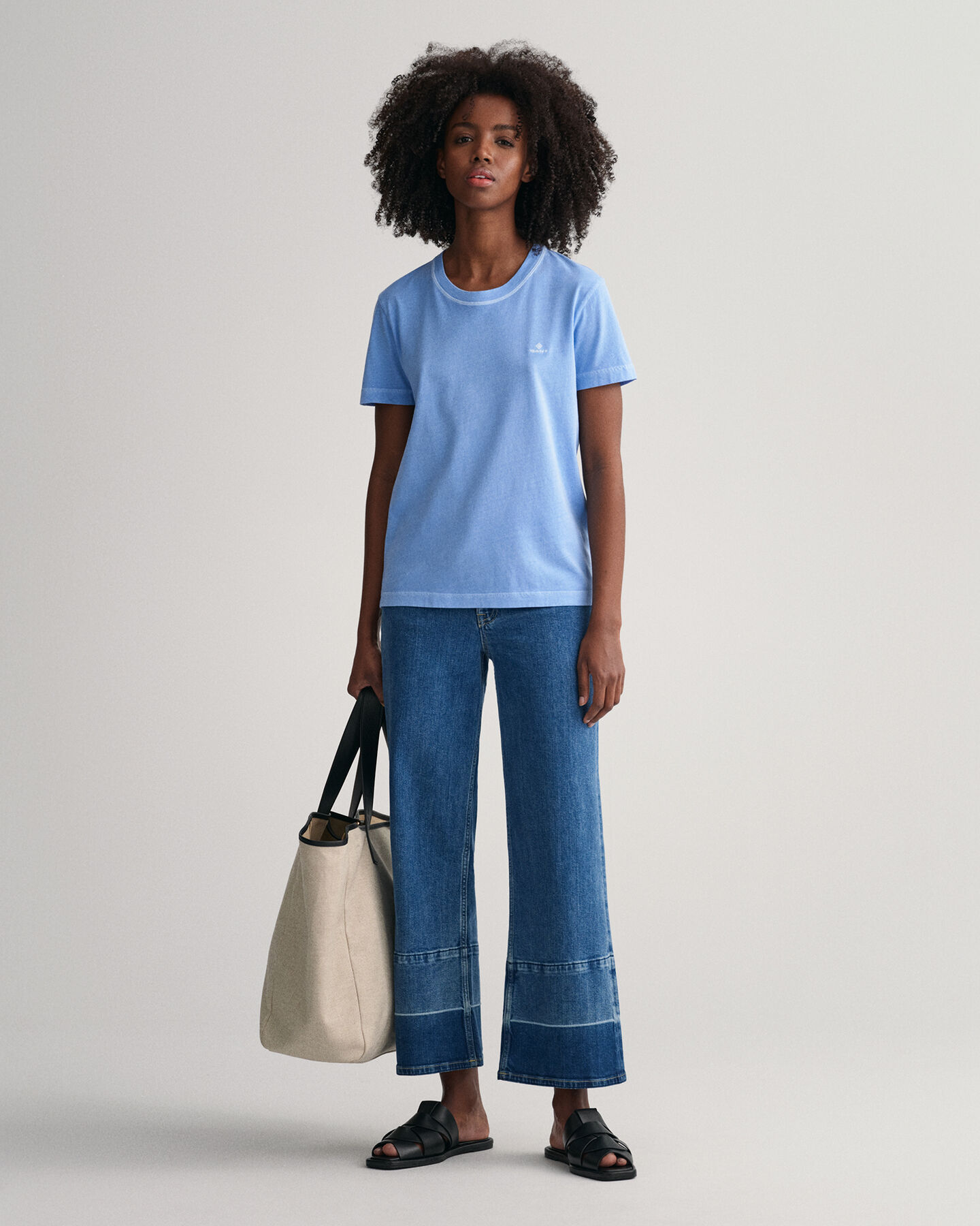 Sunfaded T-shirt med crewneck