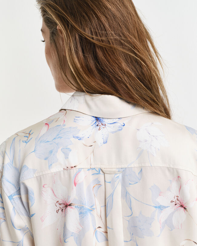 Regular fit skjorte med blomstertryk og korte ærmer