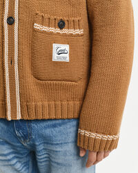 Cardigan i uld med knapper