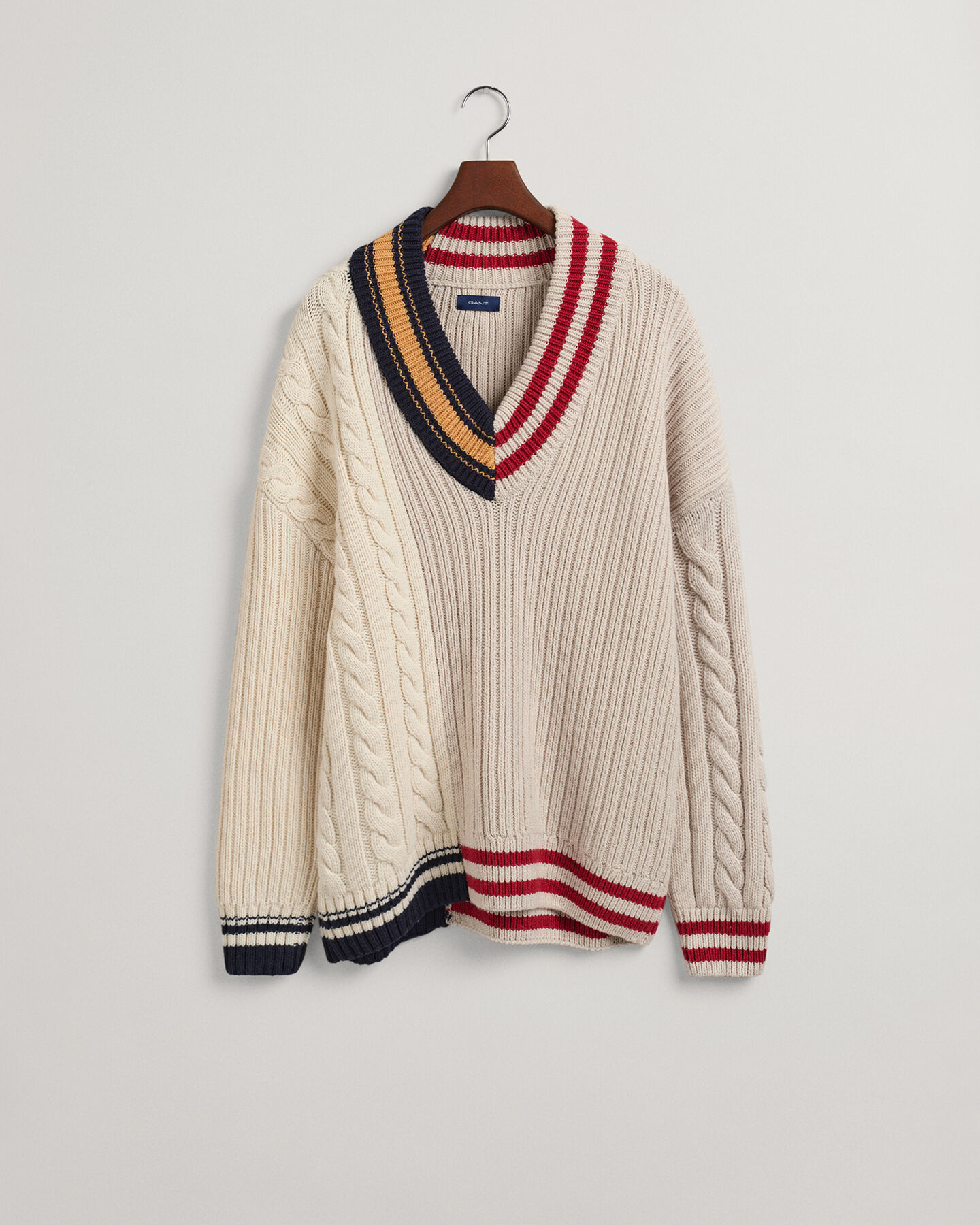 Patchwork Cricket sweater med V-hals
