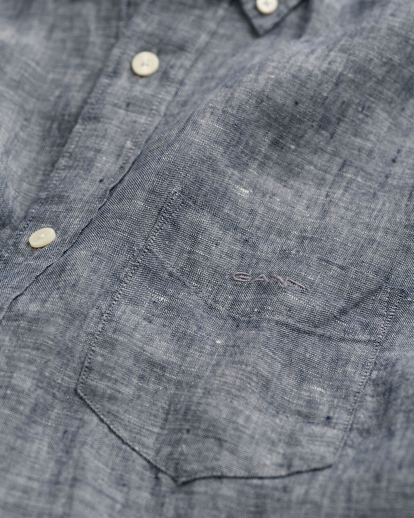 Regular fit h&oslash;rskjorte med korte &aelig;rmer