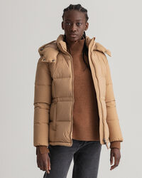 Dunjakke i melleml&aelig;ngde