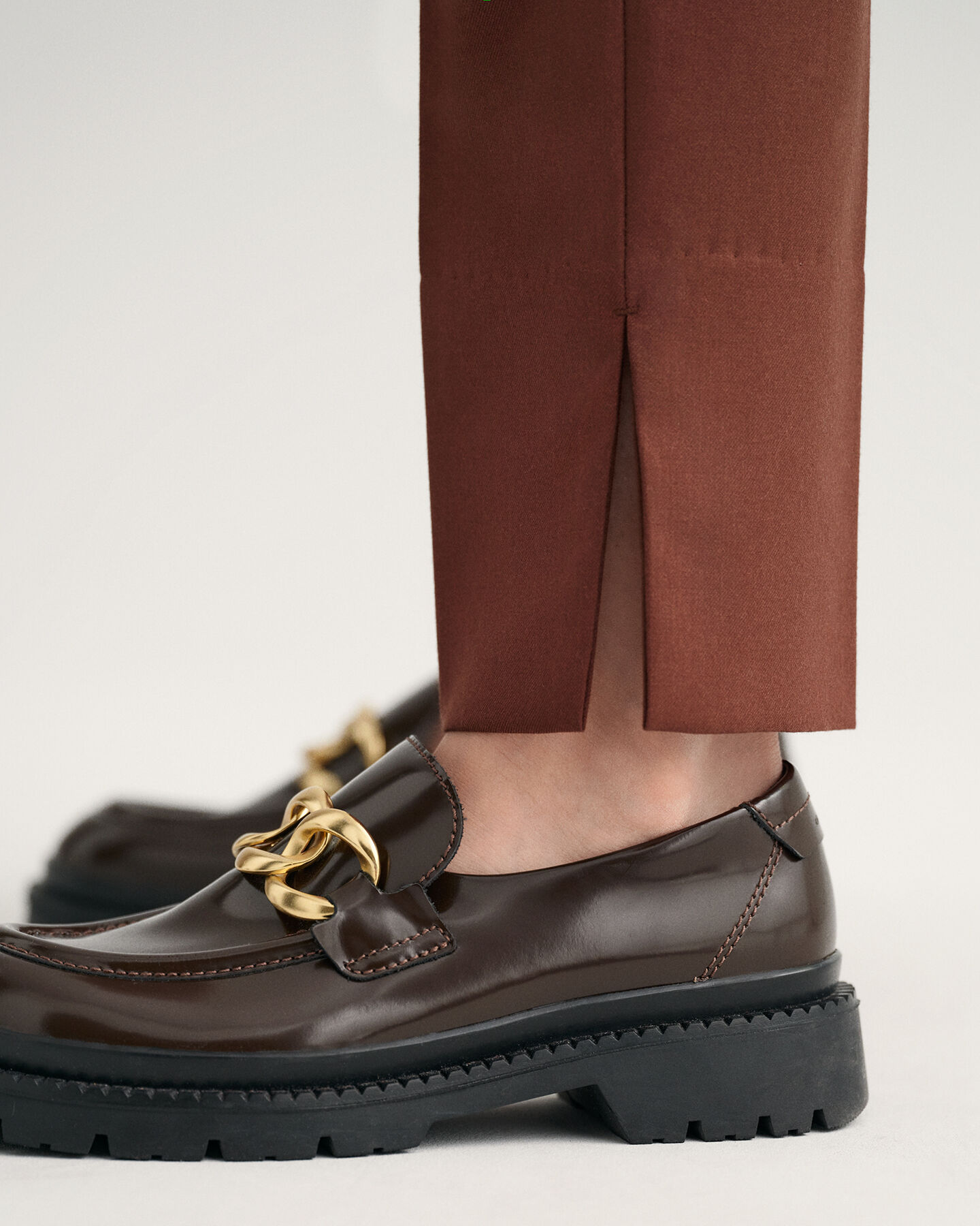 Tilspidsede pull-on-bukser