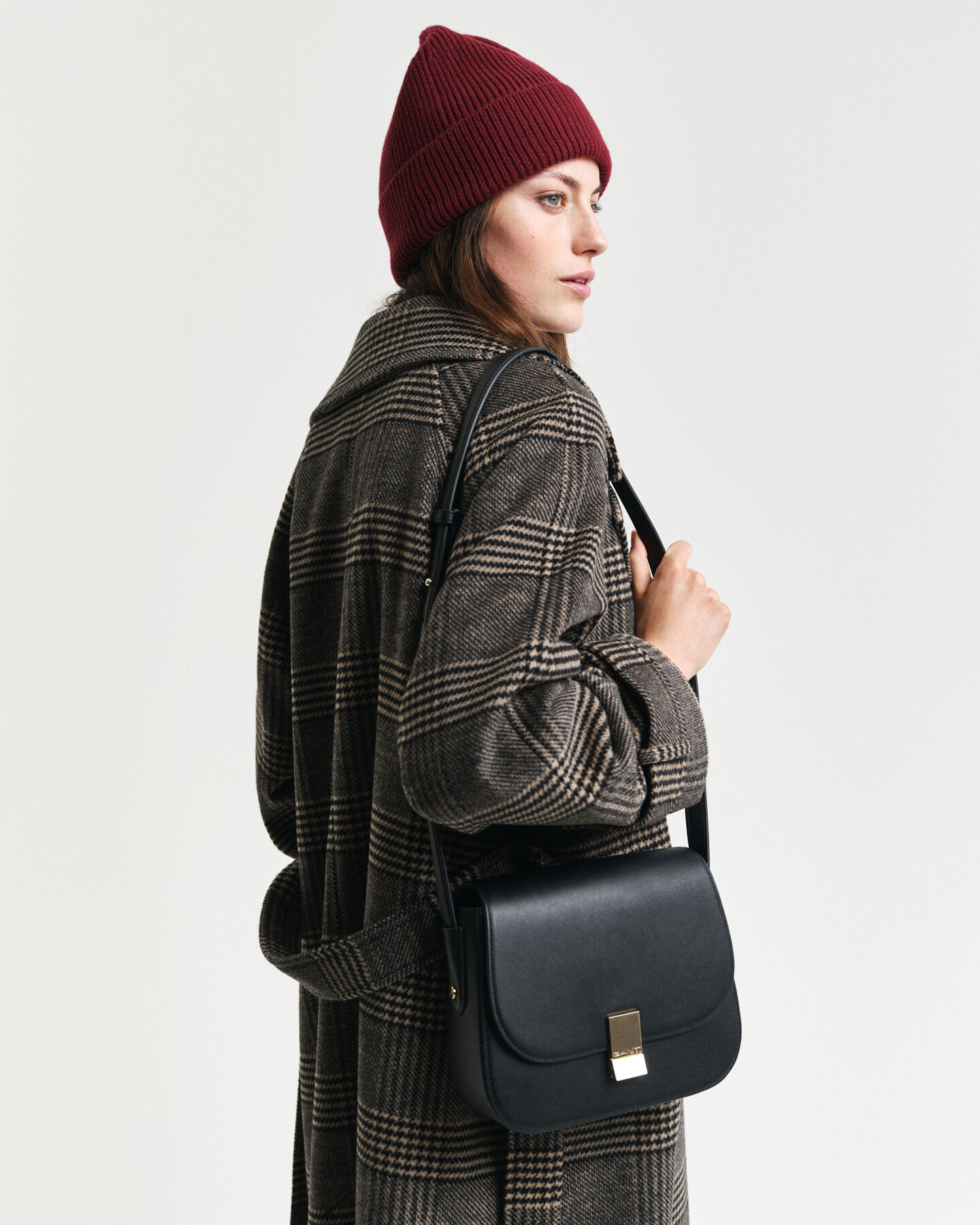 Skuldertaske af læder