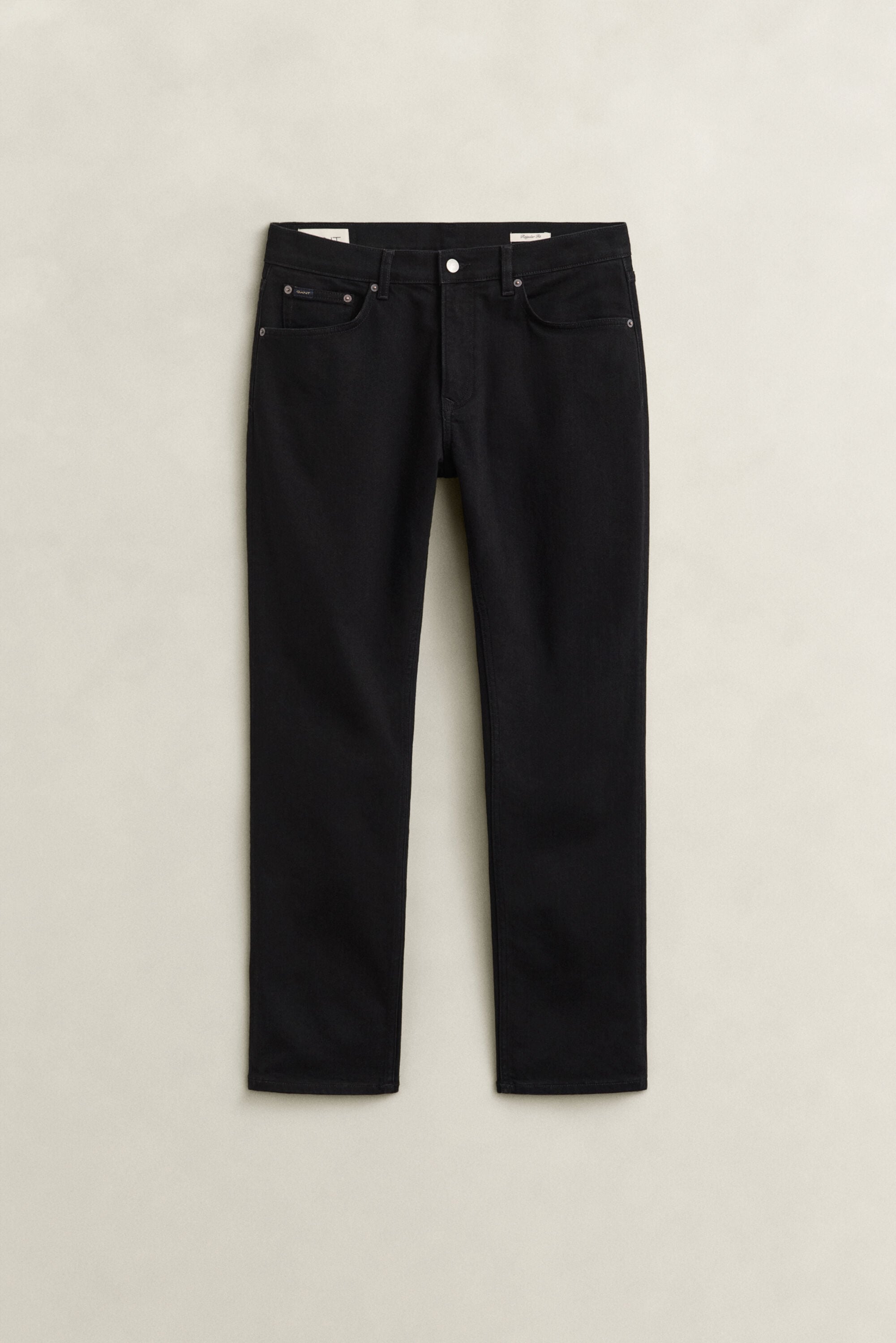 Regular jeans i let vask