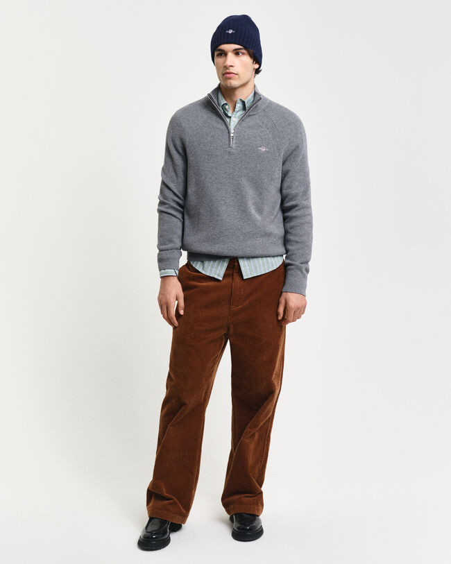 Ribstrikket sweater af bomuld og uld med halv lynl&aring;s