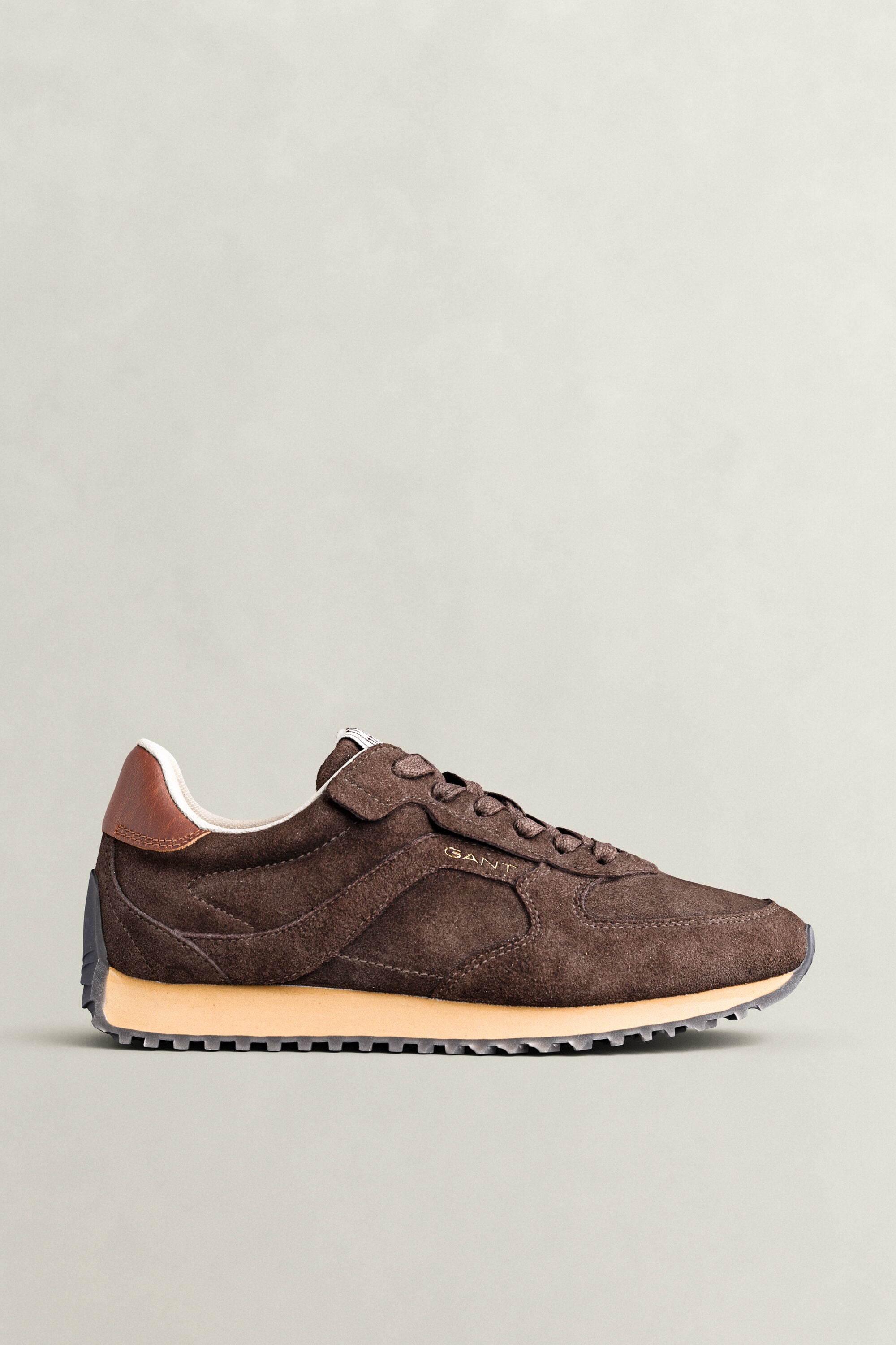 Beja sneakers i ruskind