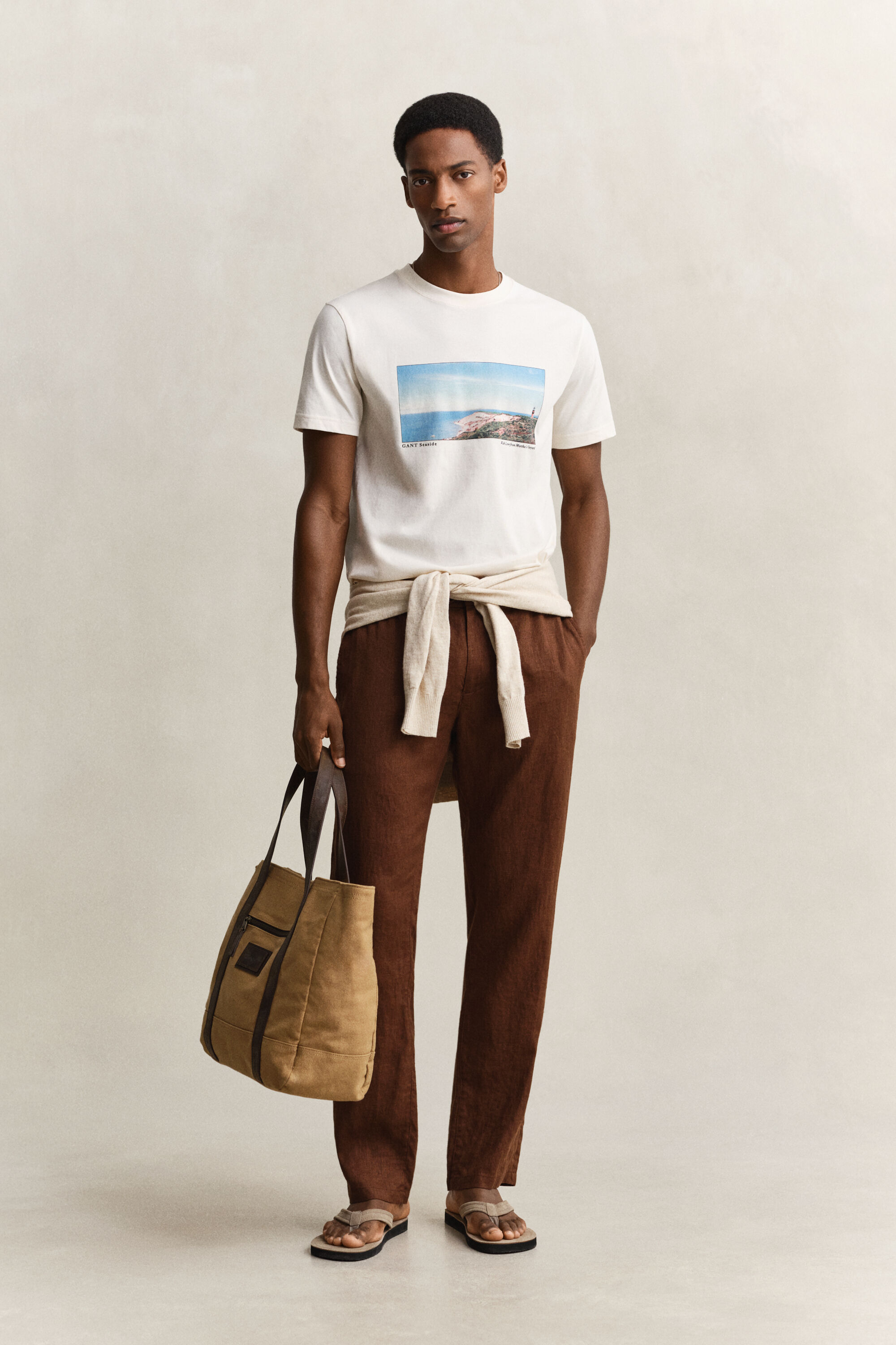 T-shirt med scenerigrafik