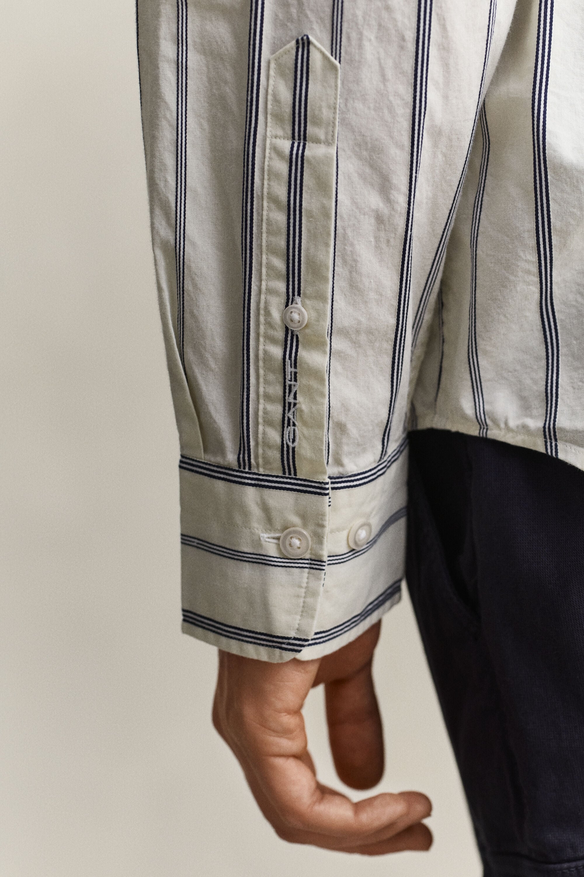 Relaxed fit dobby-stribet skjorte