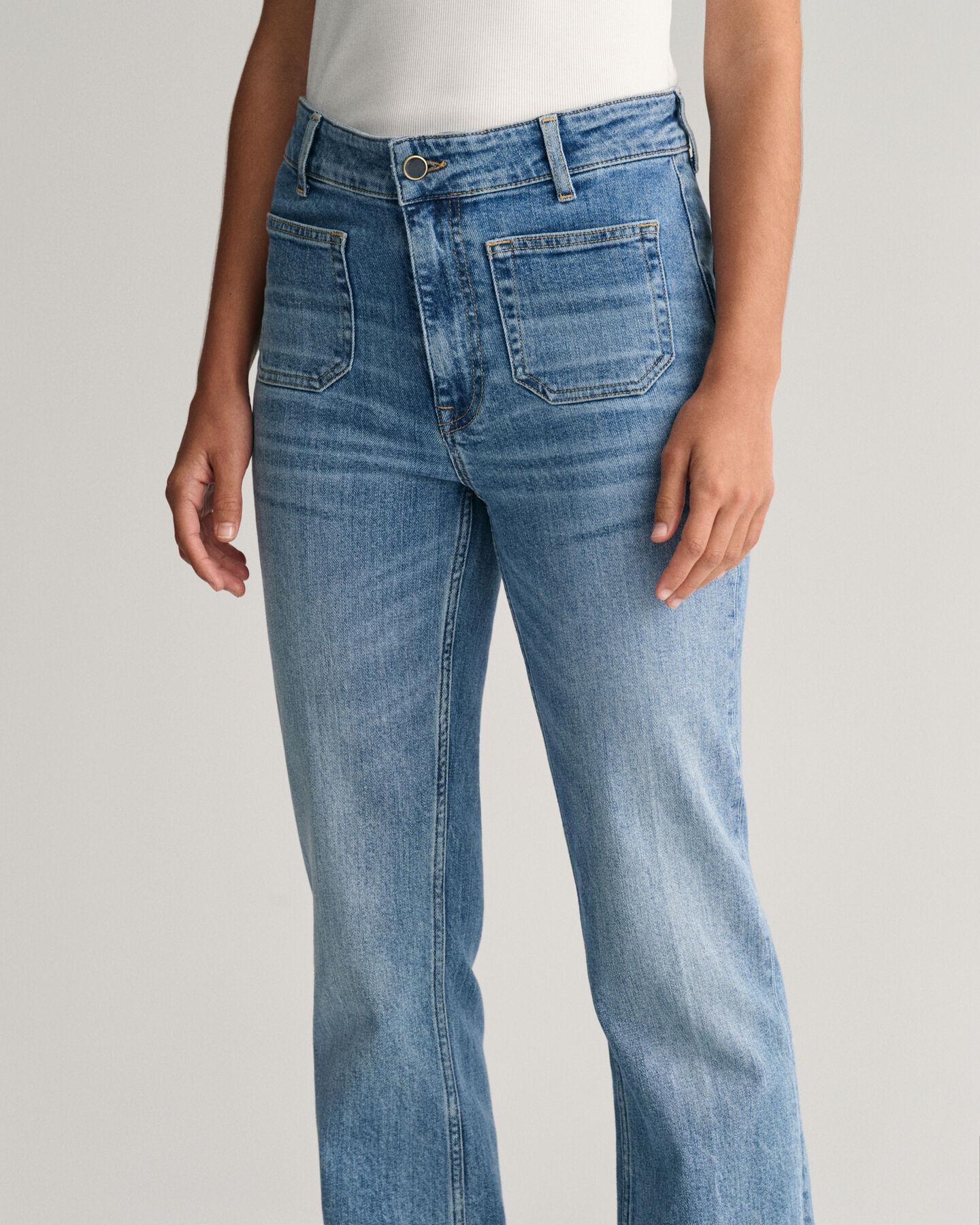 Slim fit jeans med svaj