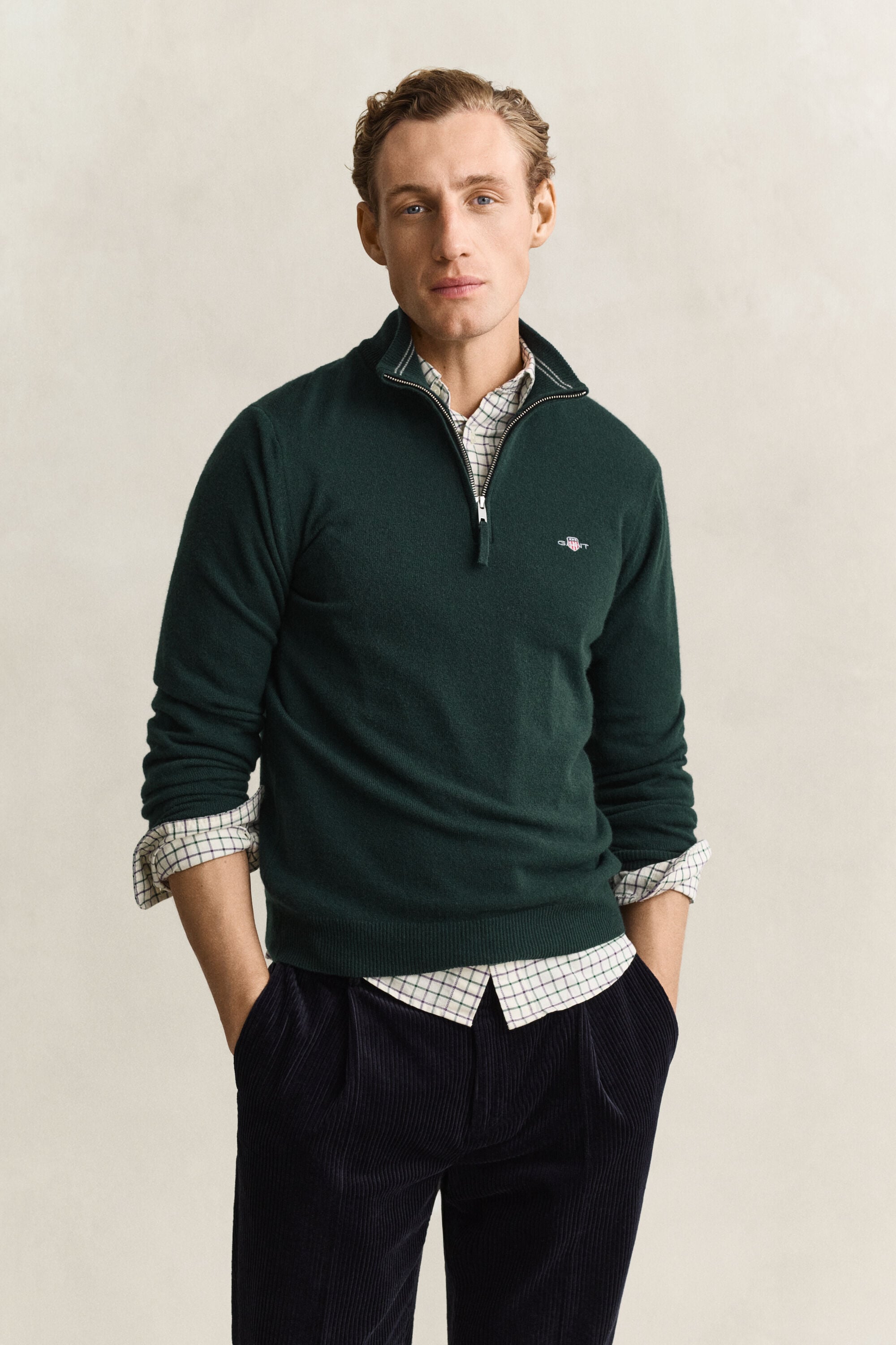 Sweater i lammeuld med halv lynlås