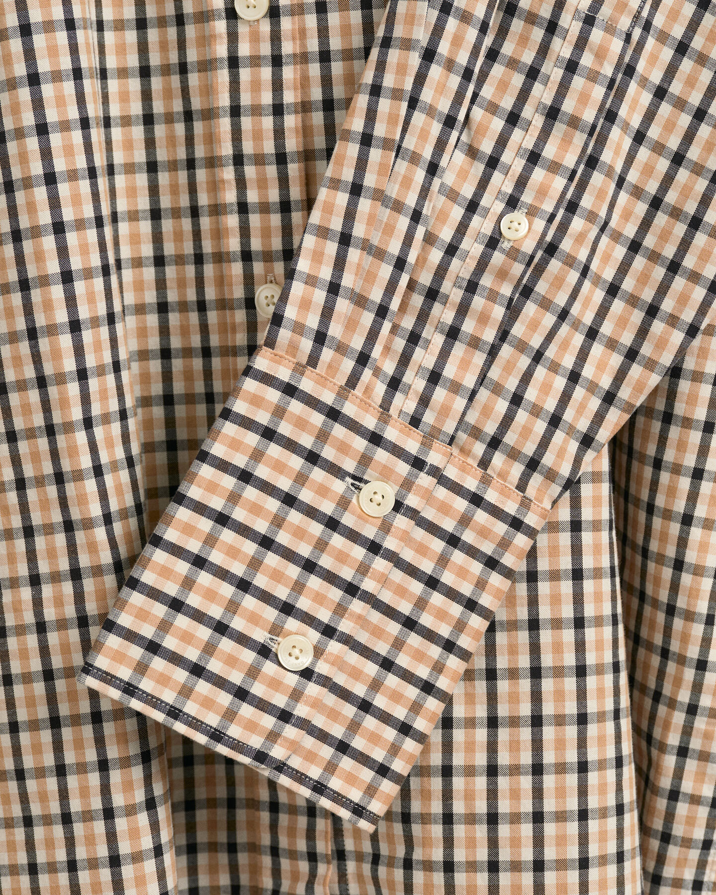 Oversized ternet skjorte