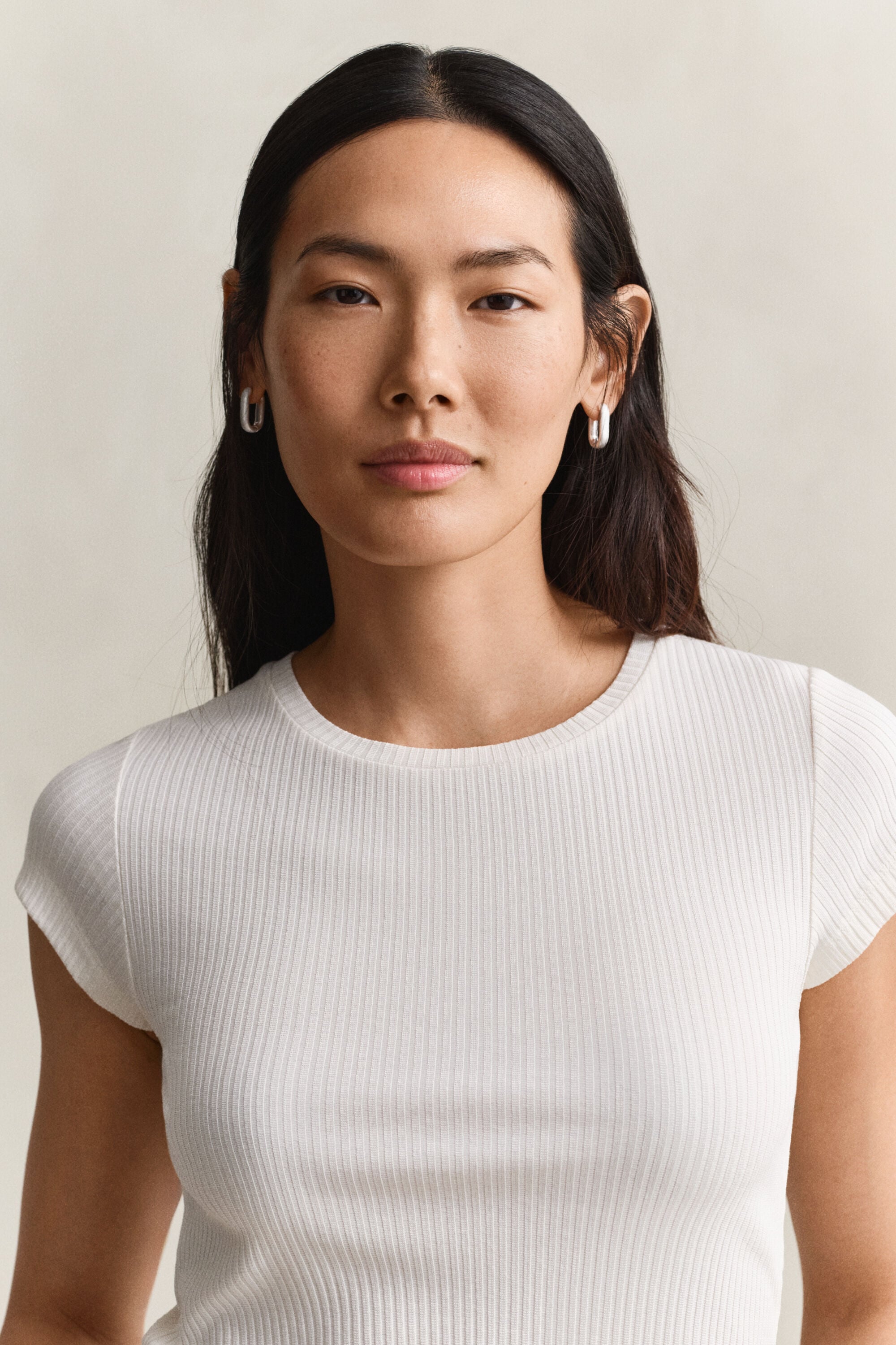 Slim ribstrikket T-shirt