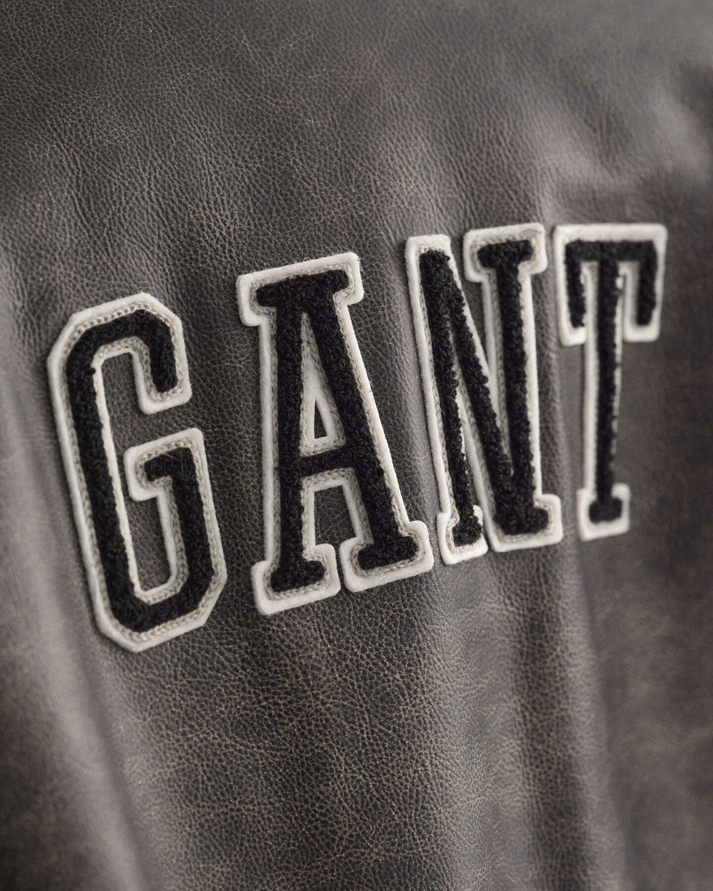 GANT Varsity Jacket af læder
