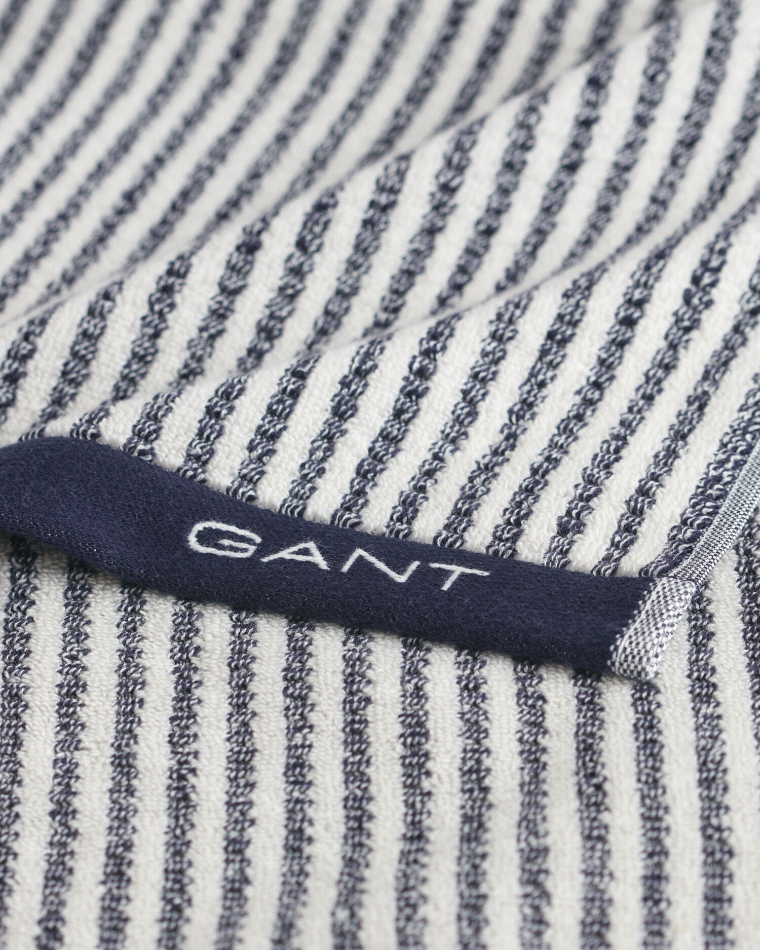 Stribet håndklæde 50x70