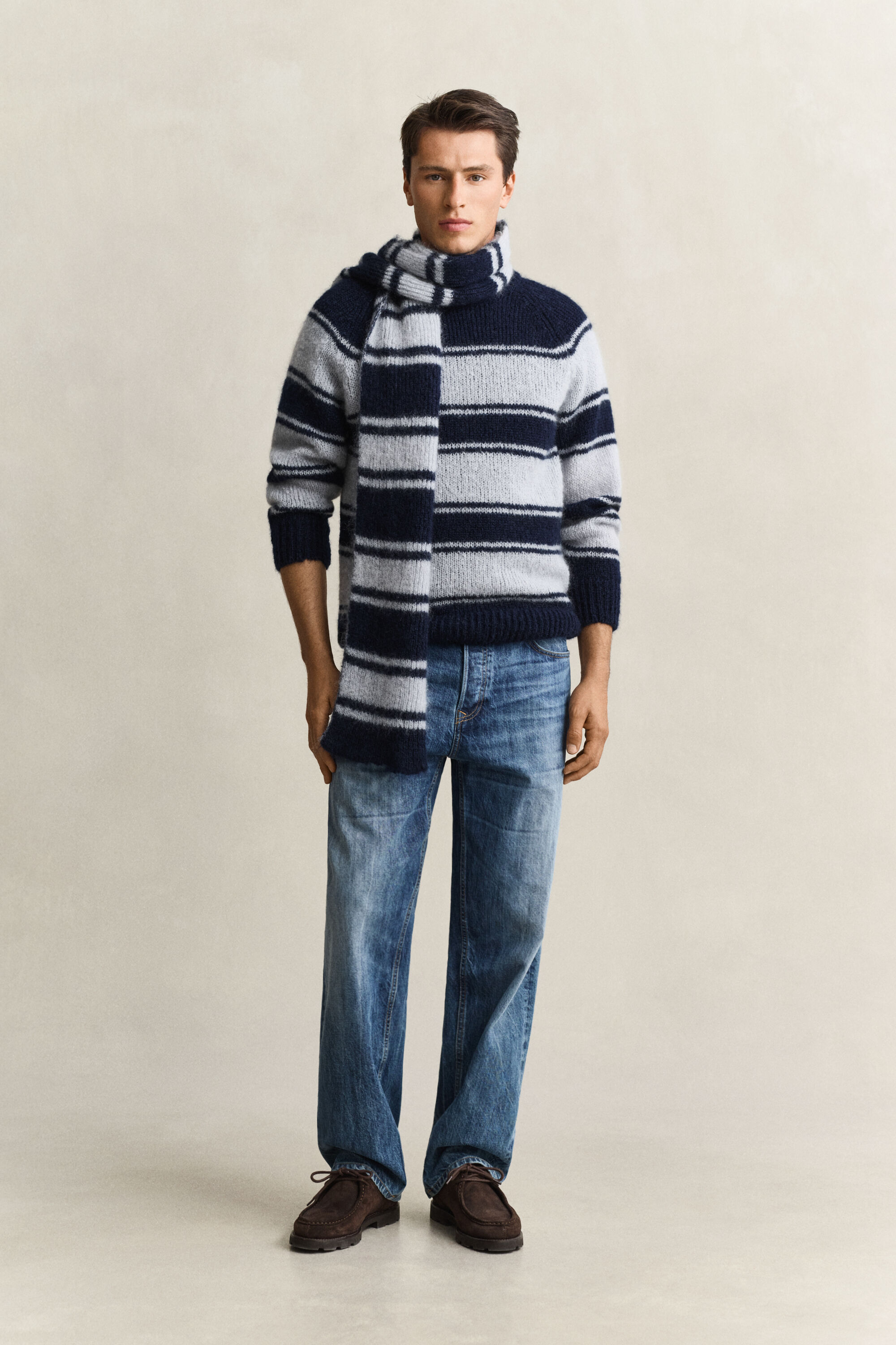 Stribet sweater i mohair-blanding med crewneck