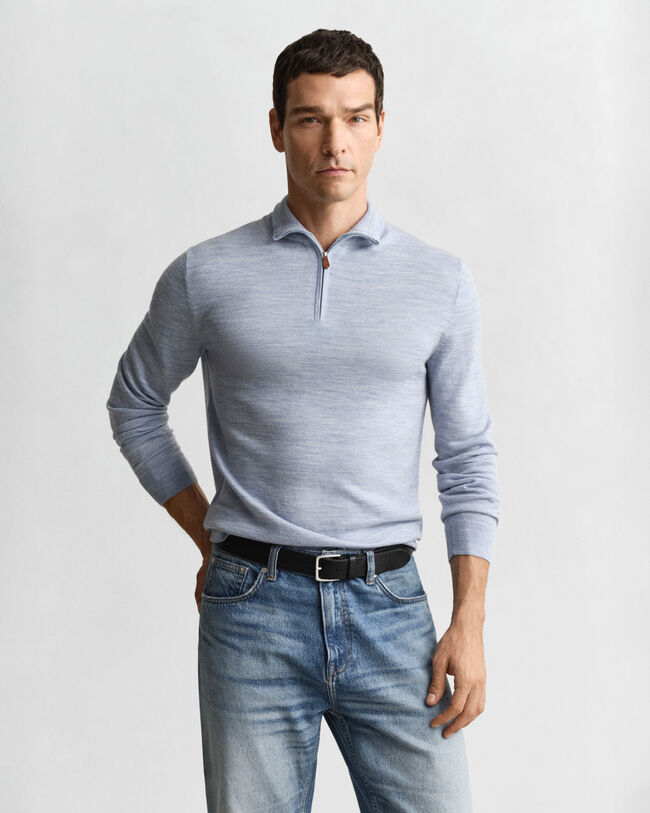 Sweater med halv lynl&aring;s i ekstra fin merinould