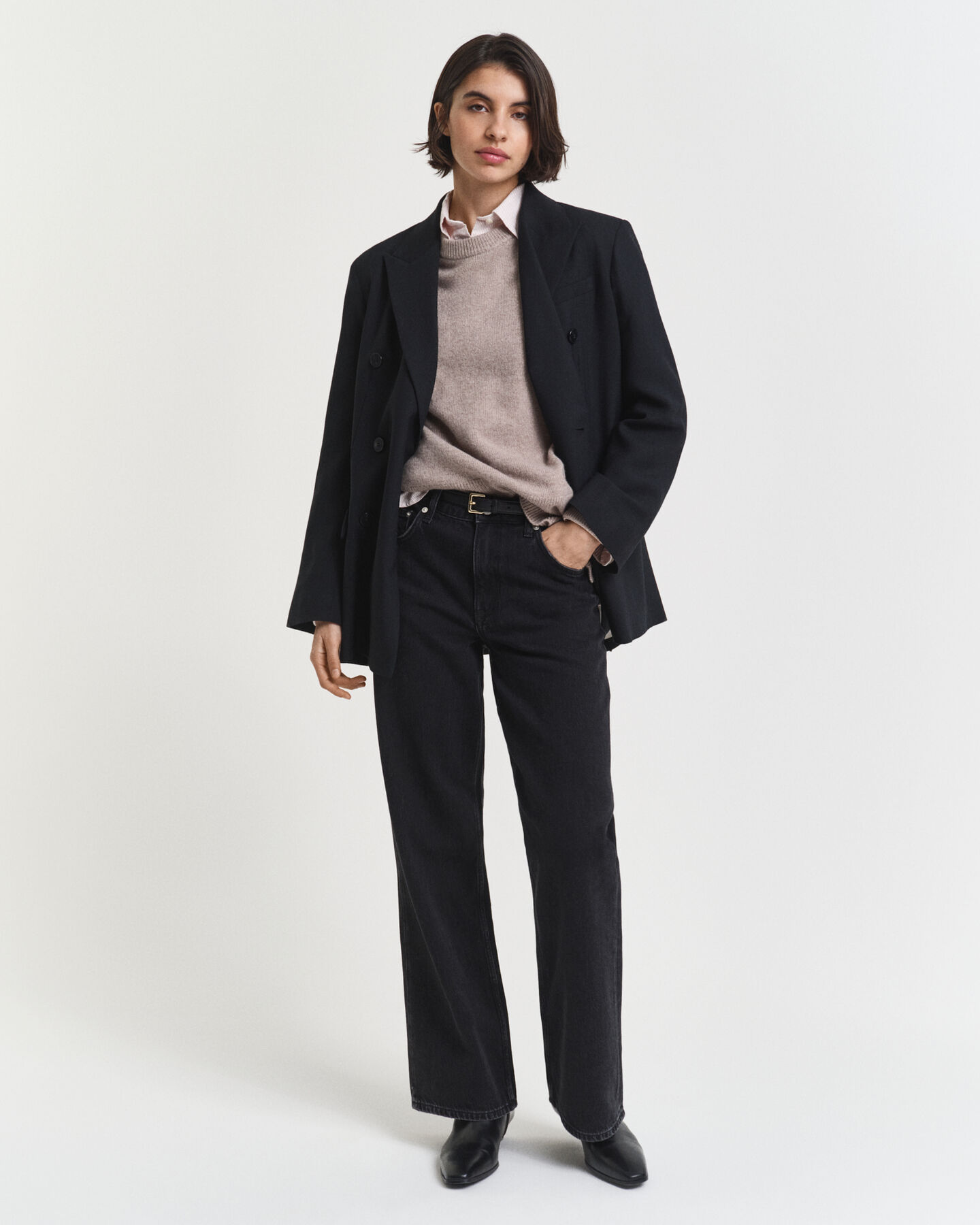 Sweater med crewneck i en blød uld- og kashmirblanding