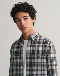 Regular fit skjorte af poplin med mellemstore tern