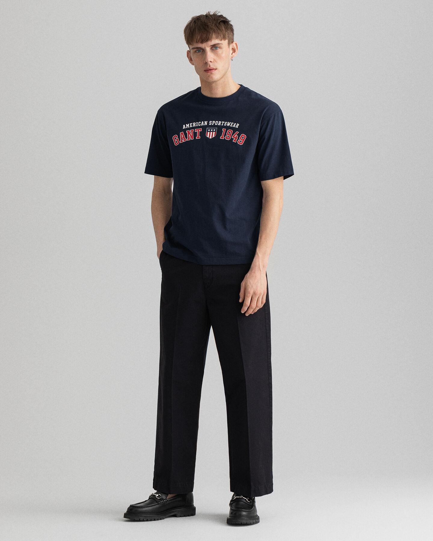 Retro Shield T-shirt