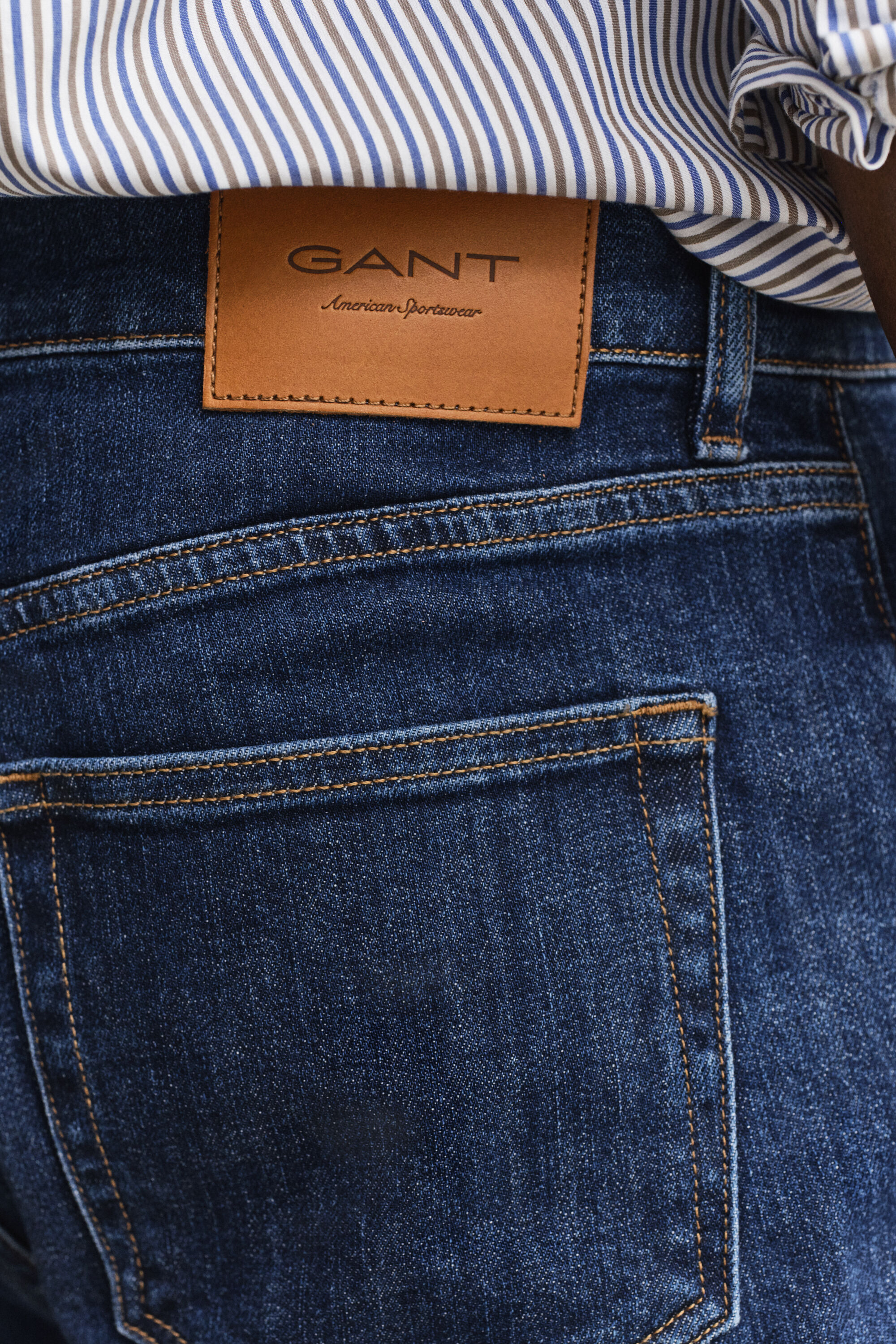Slim fit jeans i let vask