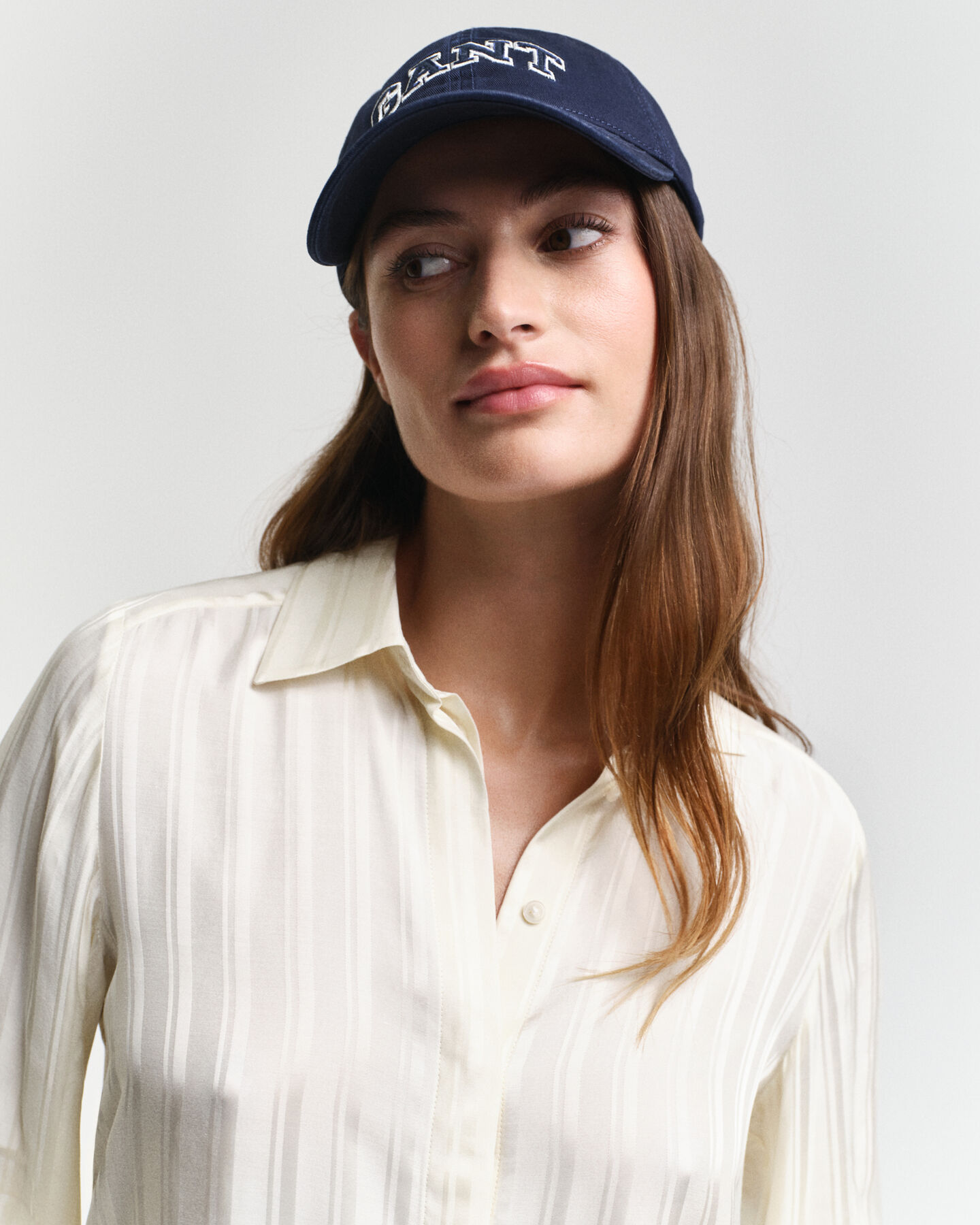 Regular fit satin skjorte med striber