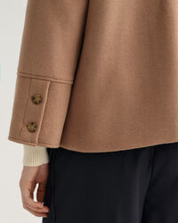 Kort jakke af uldblanding