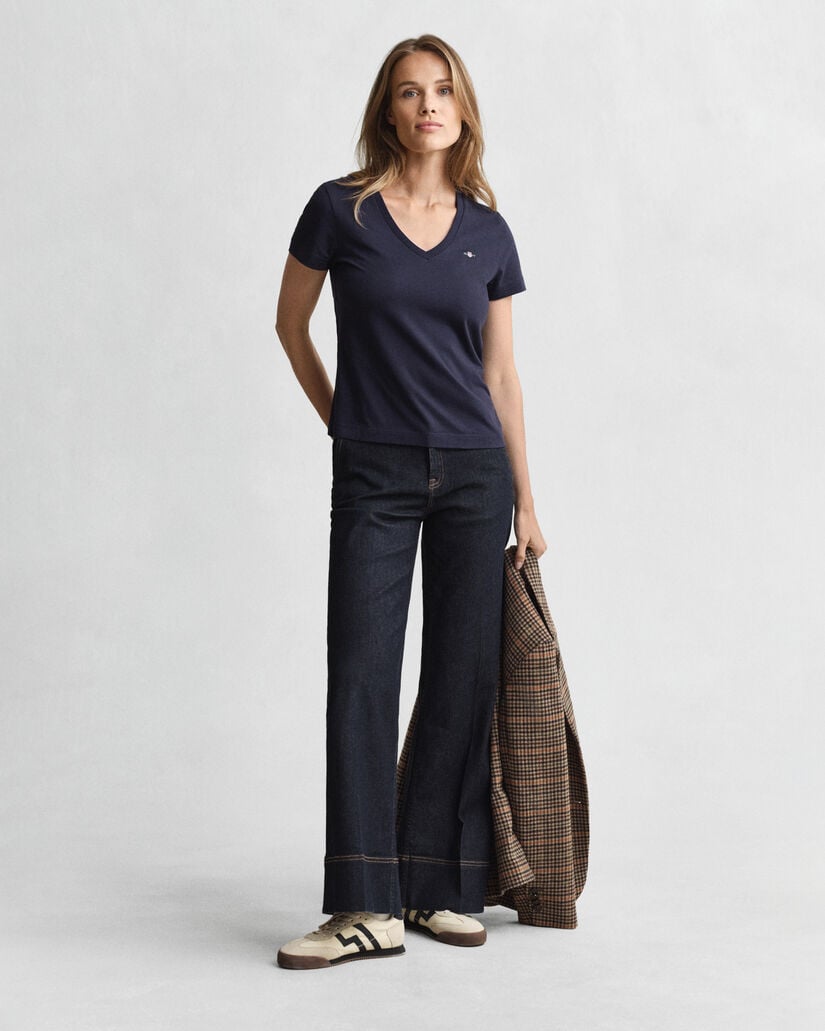 Shield T-shirt med V-hals