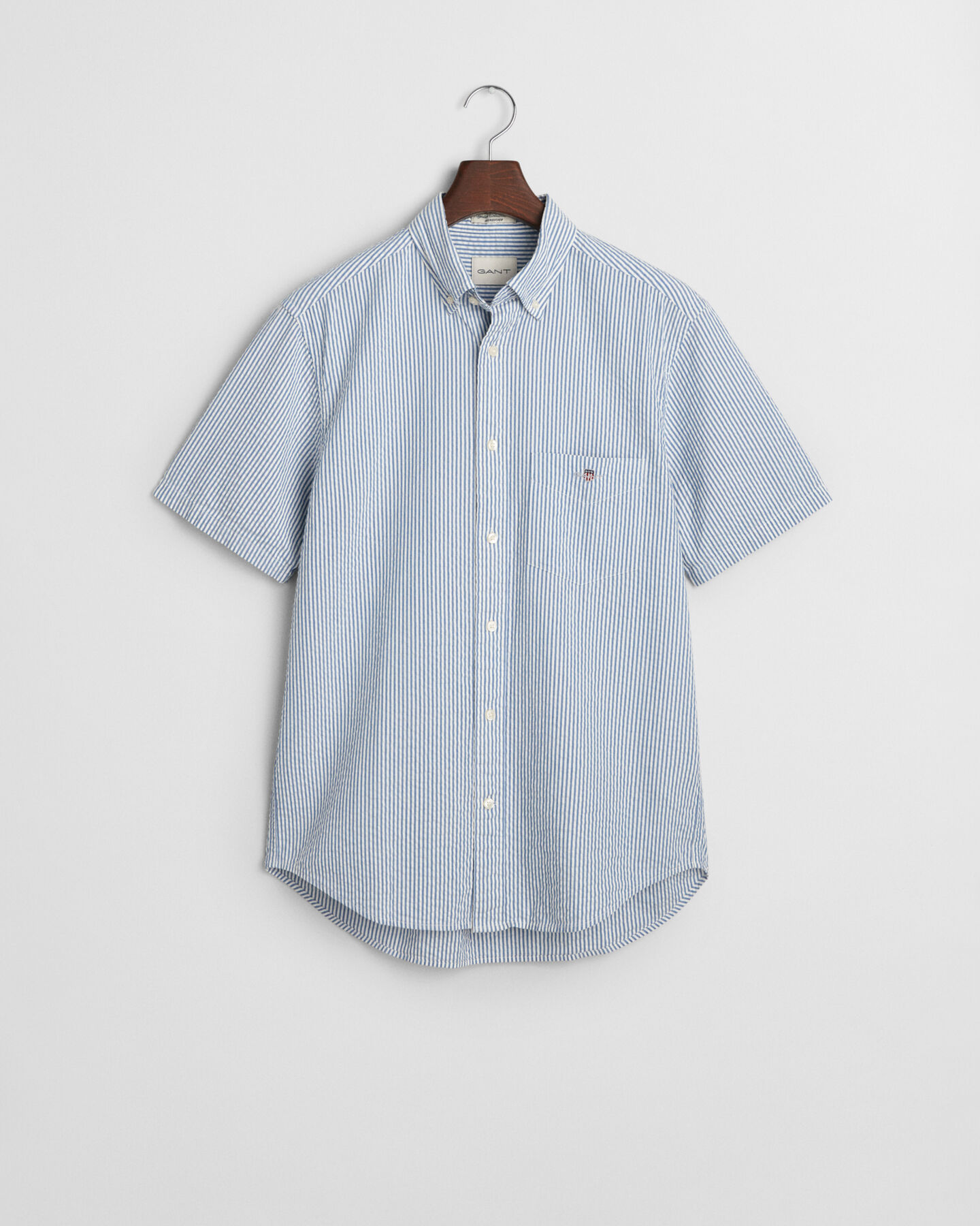 Regular fit stribet seersucker skjorte med korte ærmer