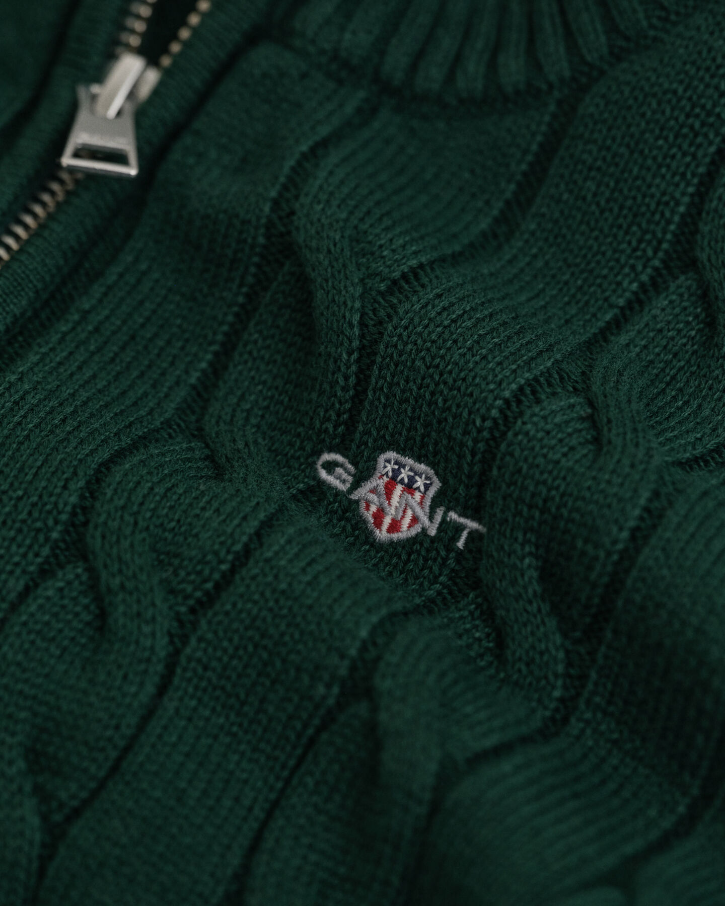 Kids sweater af bomuld med kabelstrik og halv lynlås