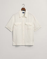 Relaxed fit skjorte af h&oslash;r og lyocell og korte &aelig;rmer