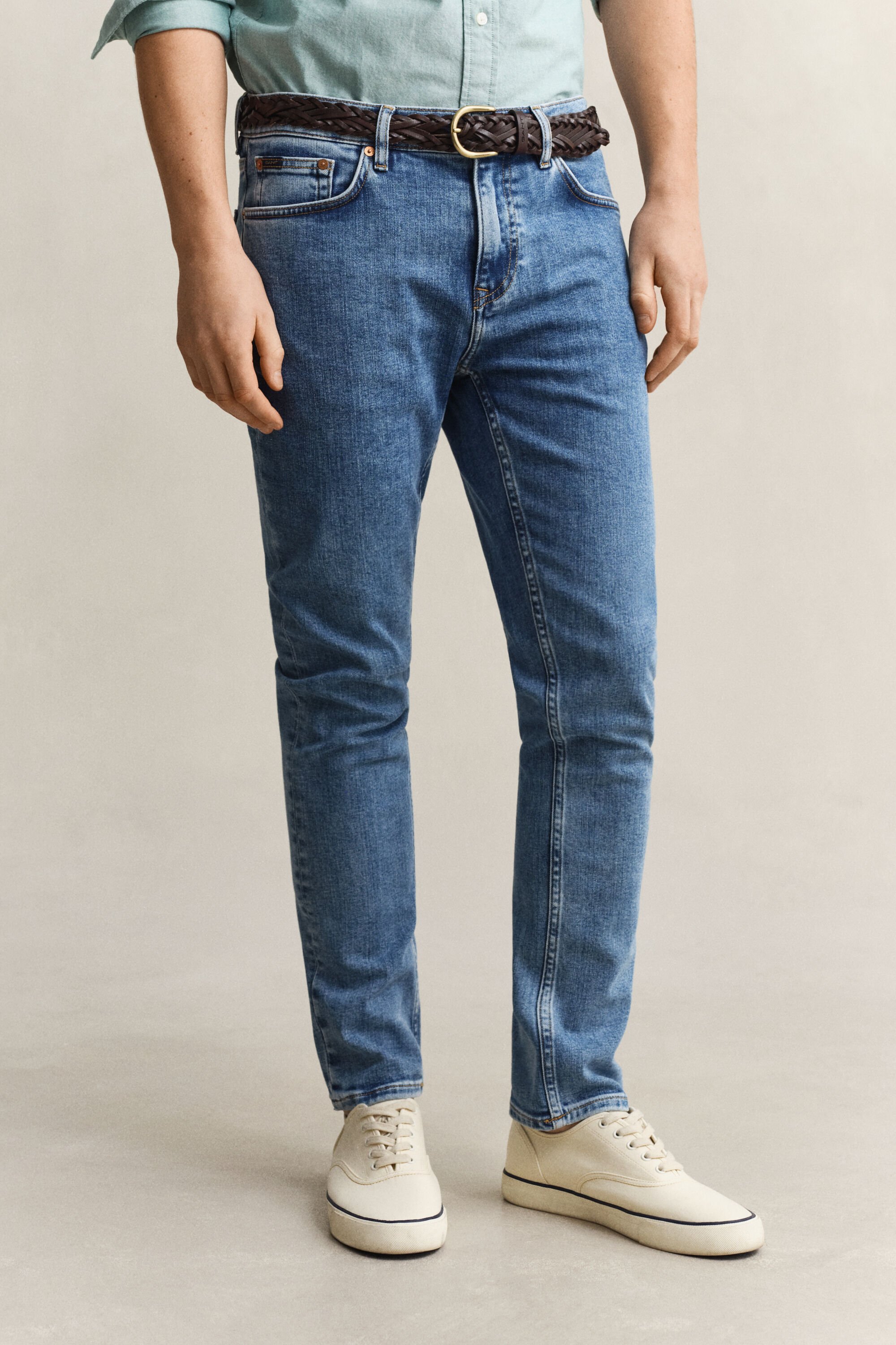 Slim fit jeans i let vask