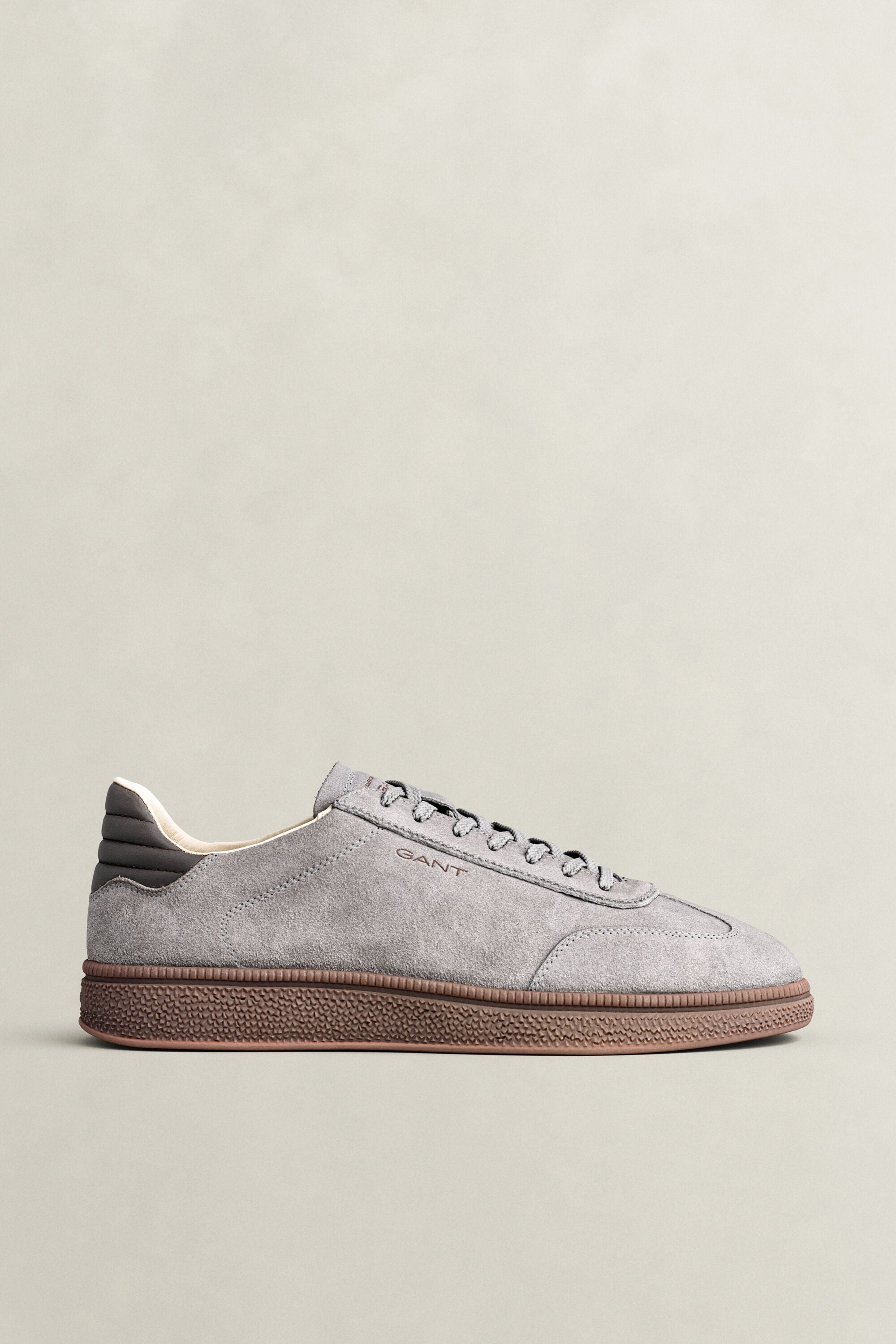 Cuzmo sneakers i ruskind