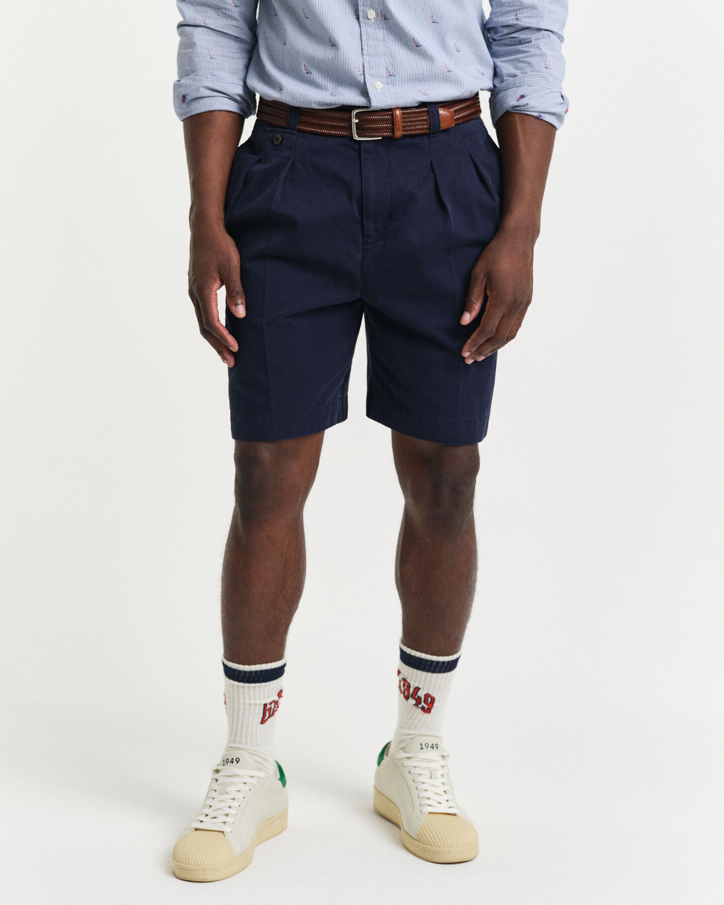 Relaxed fit chinoshorts af bomuldstwill