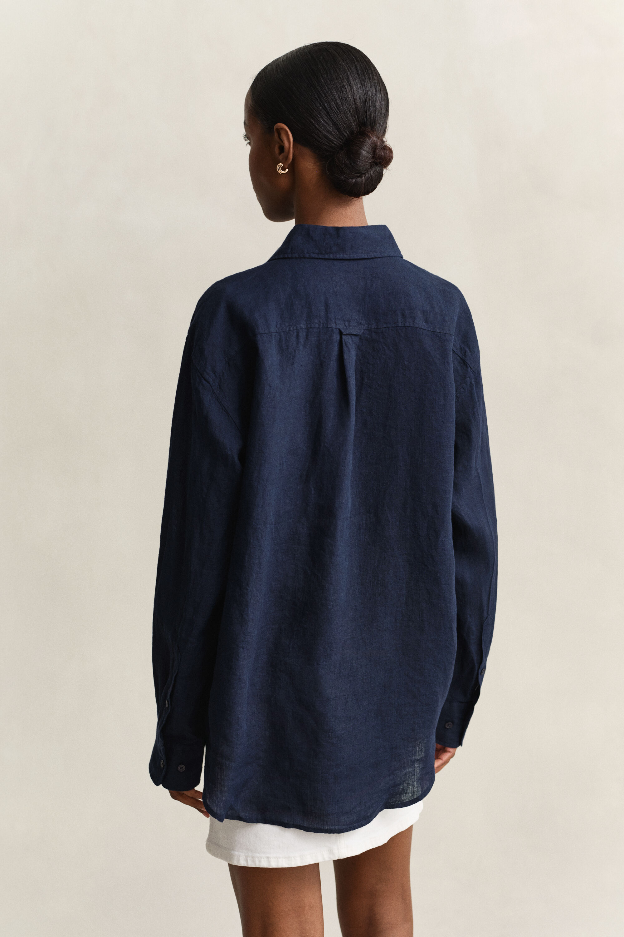 Relaxed fit hørskjorte