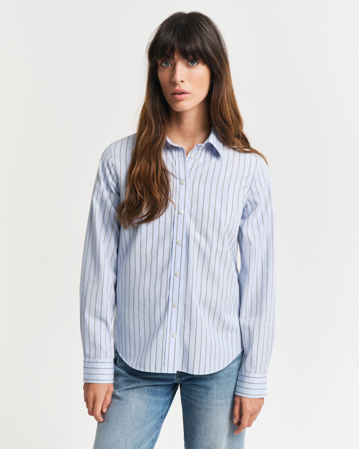 Regular fit poplin skjorte med tynde striber