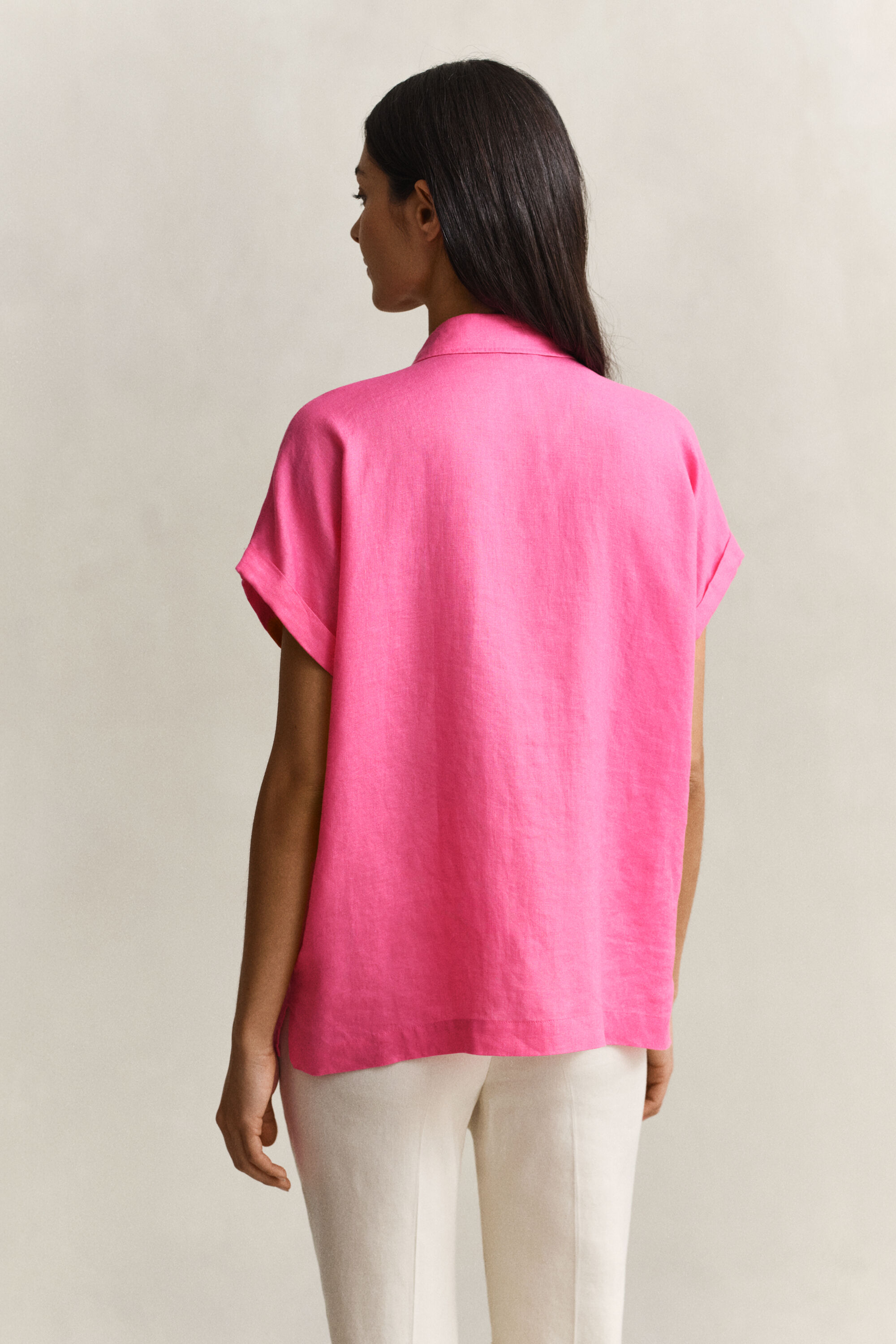 Skjorte i hør med korte ærmer