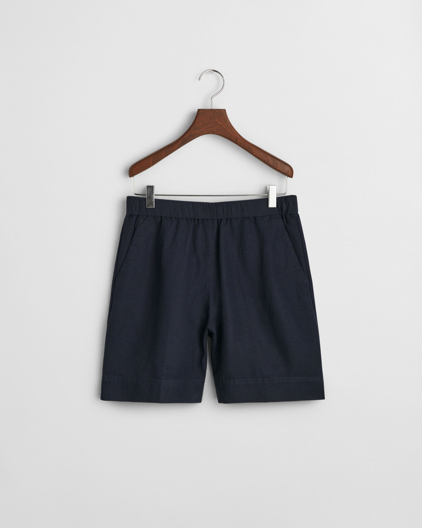 Relaxed fit pull-on shorts i hørblanding