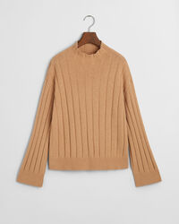 Sweater i uld med bred ribstrik og st&aring;ende krave