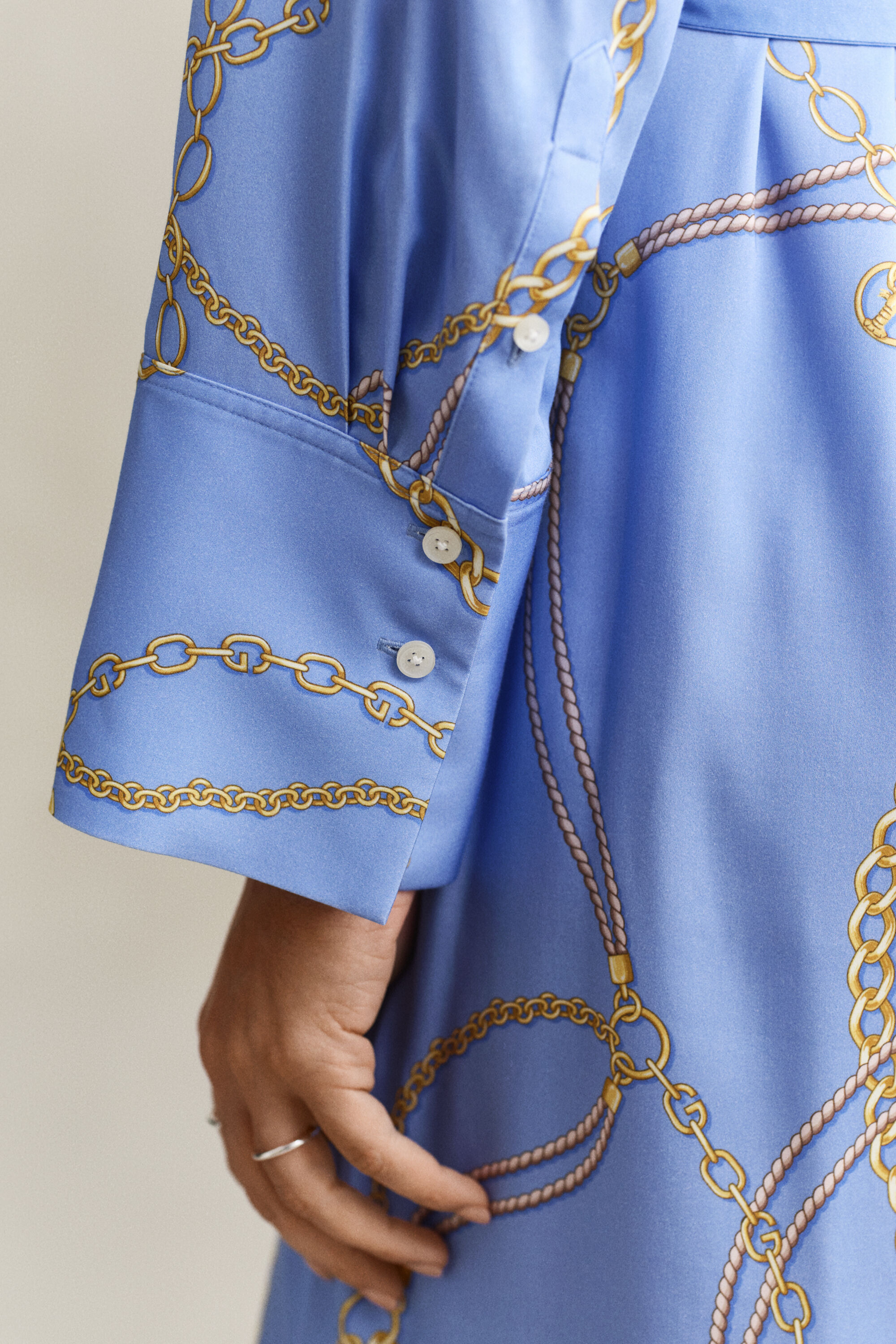 Skjortekjole med bælte