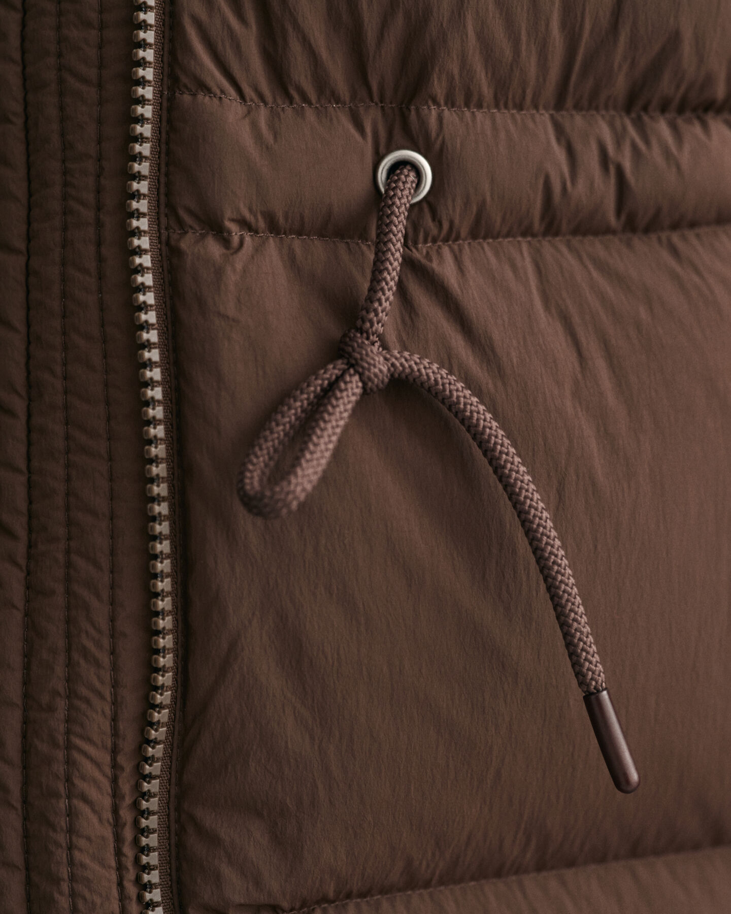 Dunvest i melleml&aelig;ngde