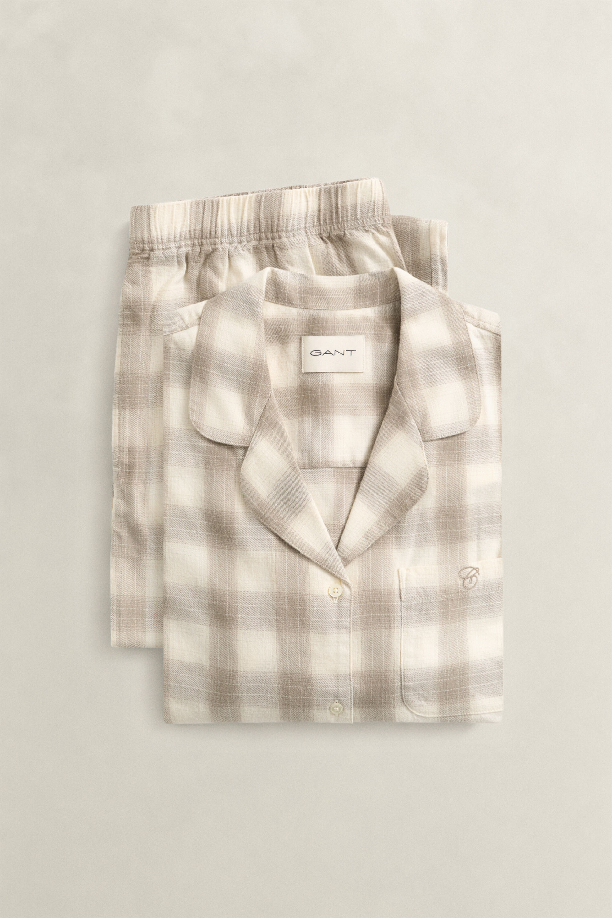 Ternet pyjamassæt af flannel