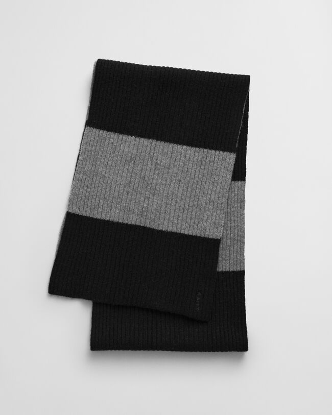 Strikket stribet halstørklæde