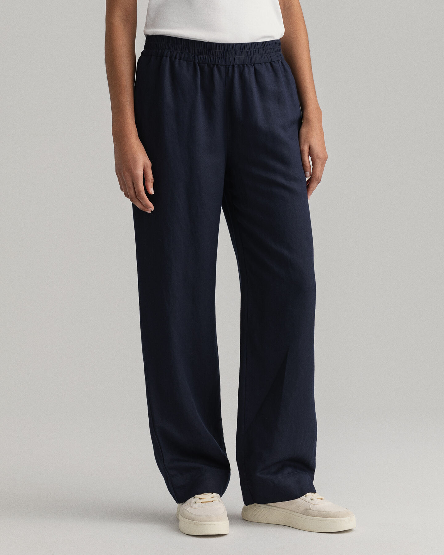 Pull-on-bukser i hør- og viskoseblanding