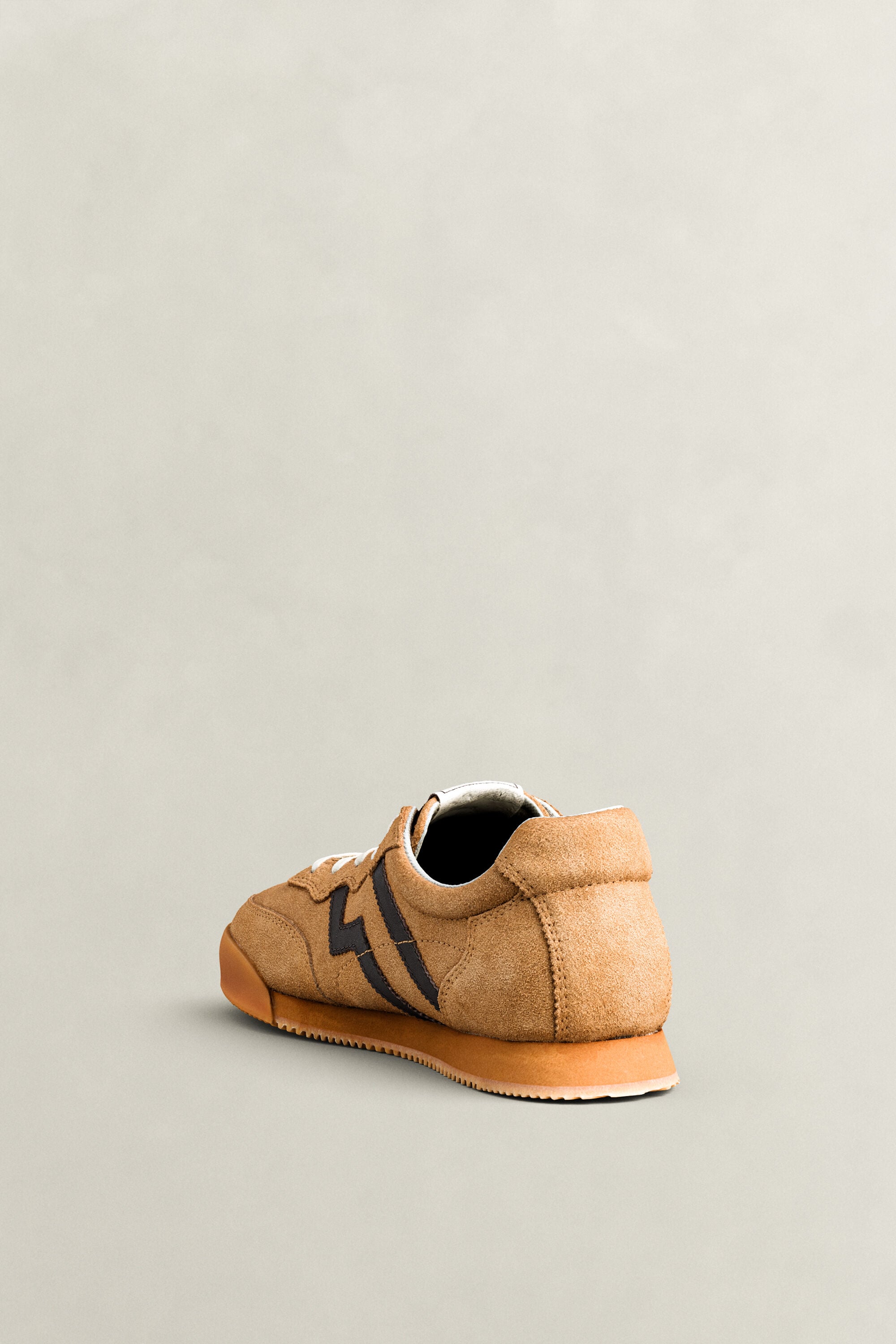 Beylana sneakers i ruskind