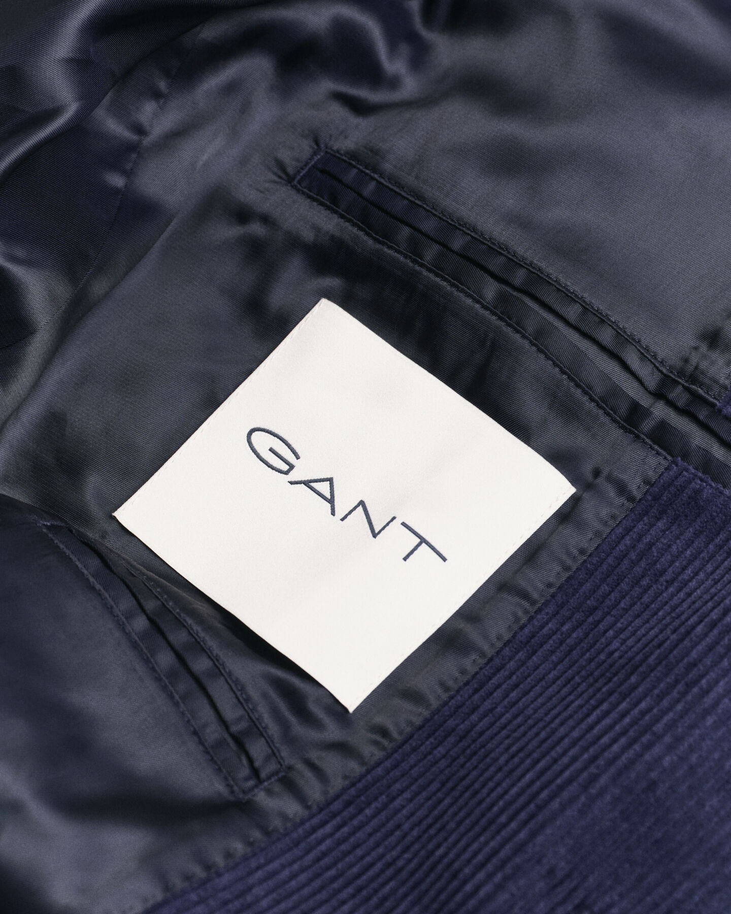 Regular fit blazer i jernbanefløjl