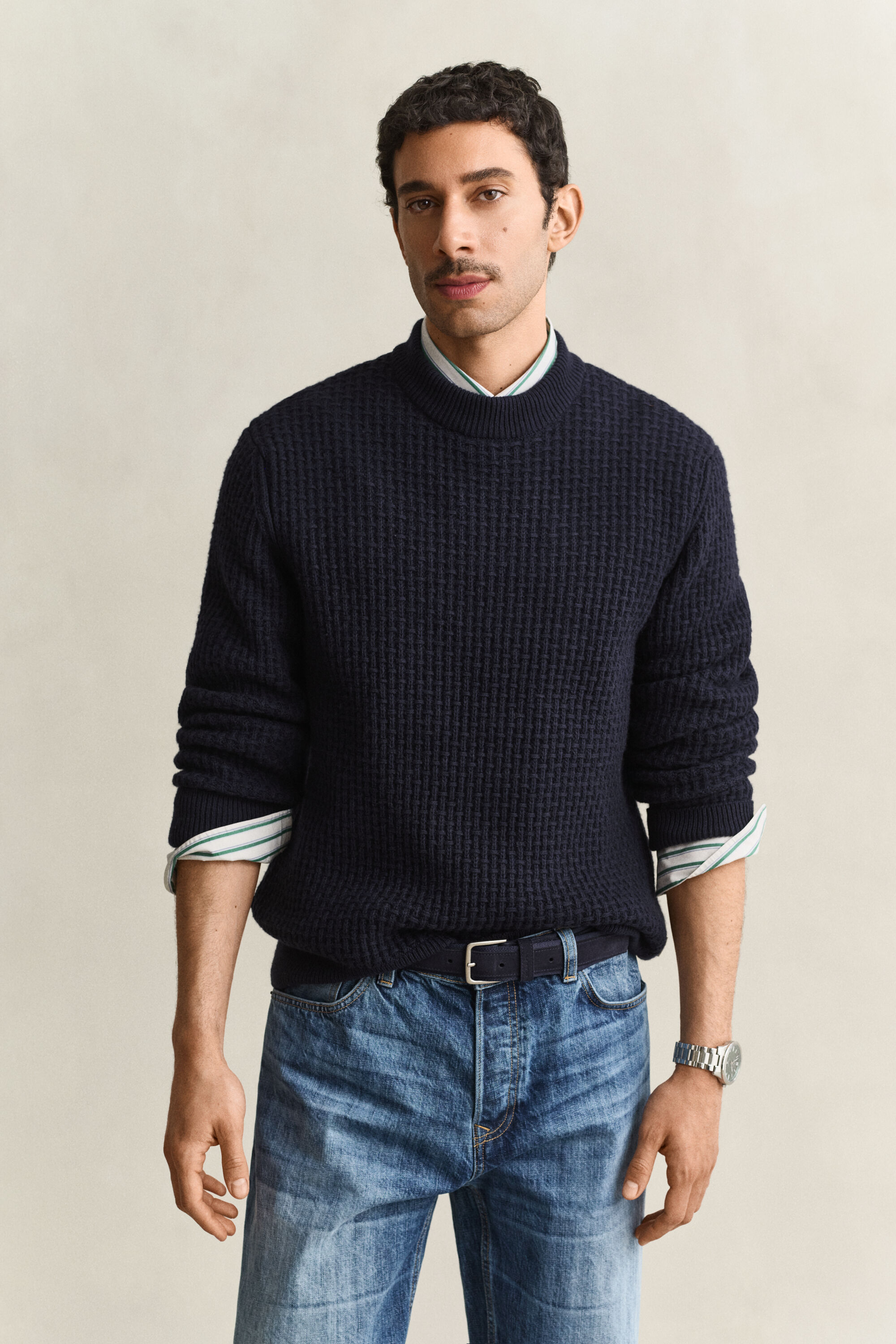 Tekstureret sweater i bomuld og uld med mock-neck
