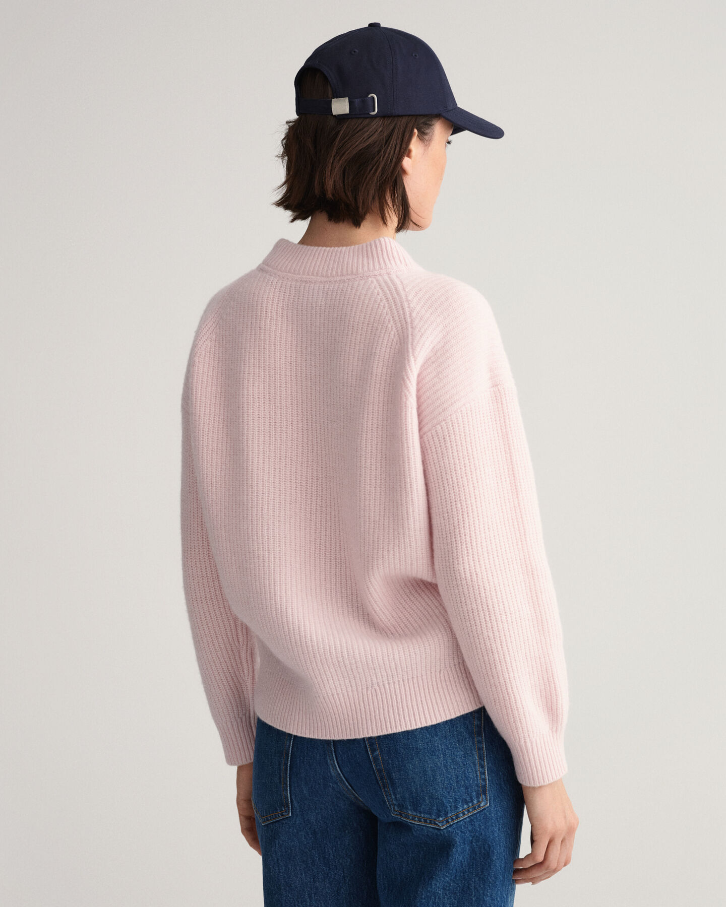 Ribstrikket crewneck sweater af uld