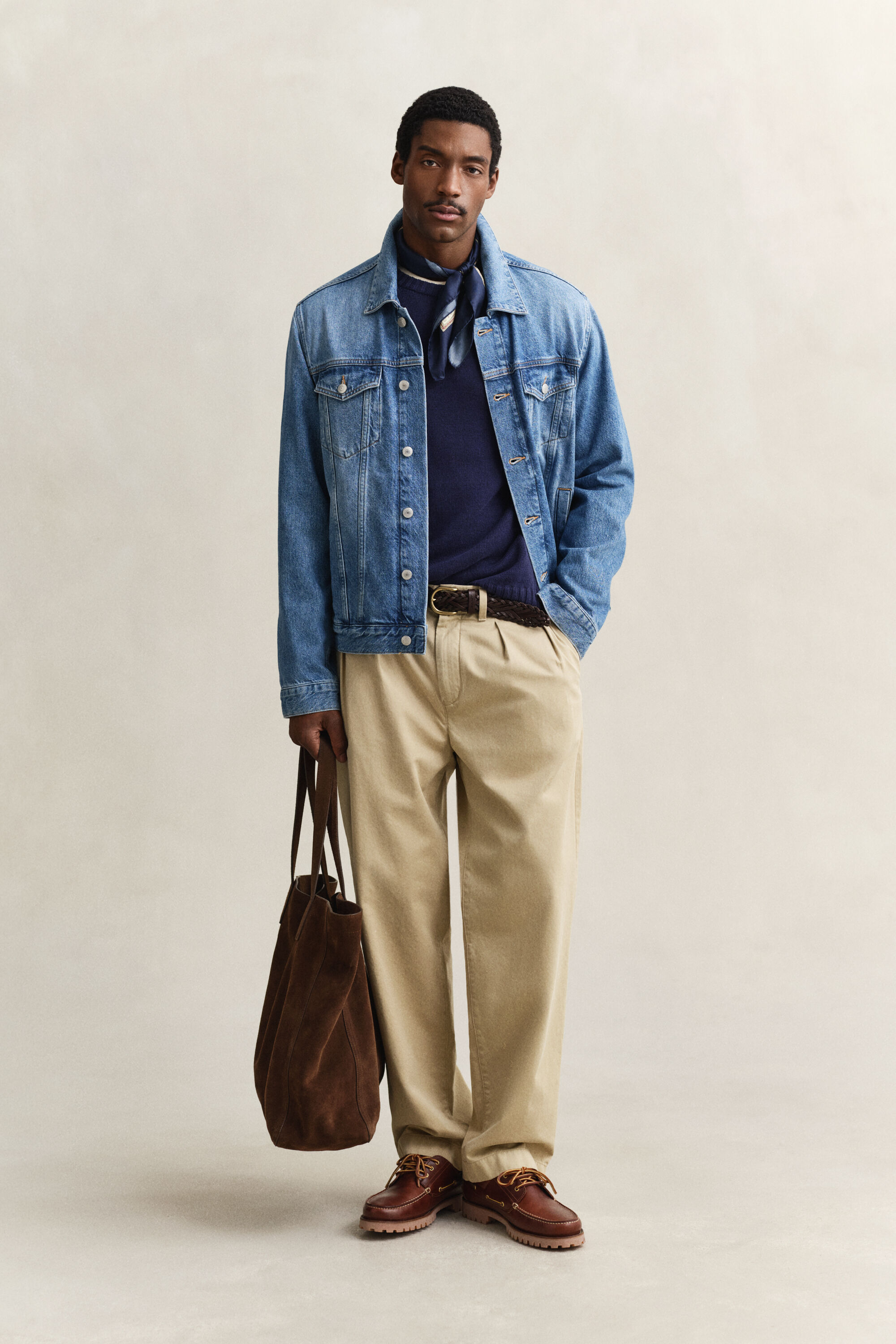 Sweater af hørblanding